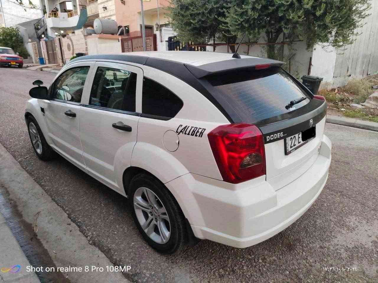 سلام عليكم للبيع او المراوسة حسب القناعة. 
سيارة Dodge Caliber 2008 رقم اربيل توماتيك تبريدها شغال تحديد سرعة و كهربائياتها شغالة و نظام ABS والسيارة باسمي شرط التحويل الكير والمحرك خير من الله ، مكان السيارة قضاء عقرة.     
للتفاصيل اكثر *********** + واتساب اكر, نينوى

نص مكتوب في الصور:
- Shot on realme 8 Pro 108MP
- ۱۷:۳۷ ۱۰ ۱۰ ۲۰۲۴
- ١٧:٣٦ ١٠ ١٠ ٢٠٢٤
- ١٧:٣٦ ١٠/١٠/٢٠٢٤
- Shot on realme 8 Pro 108MP 17:36 10.10.2024