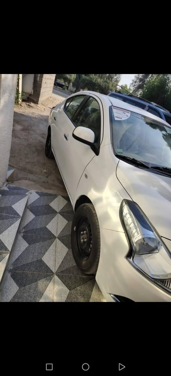 نيسان سني موديل 25 هندي ماشية ١٠ الاف السيارة مكفولة عدا بارد بل باب الصدر ب ربع الجوه باقي كفالة عامة السعر ١٢٧ مكاني البصرة الزبير للإستفسار *********** واتساب واتصال
