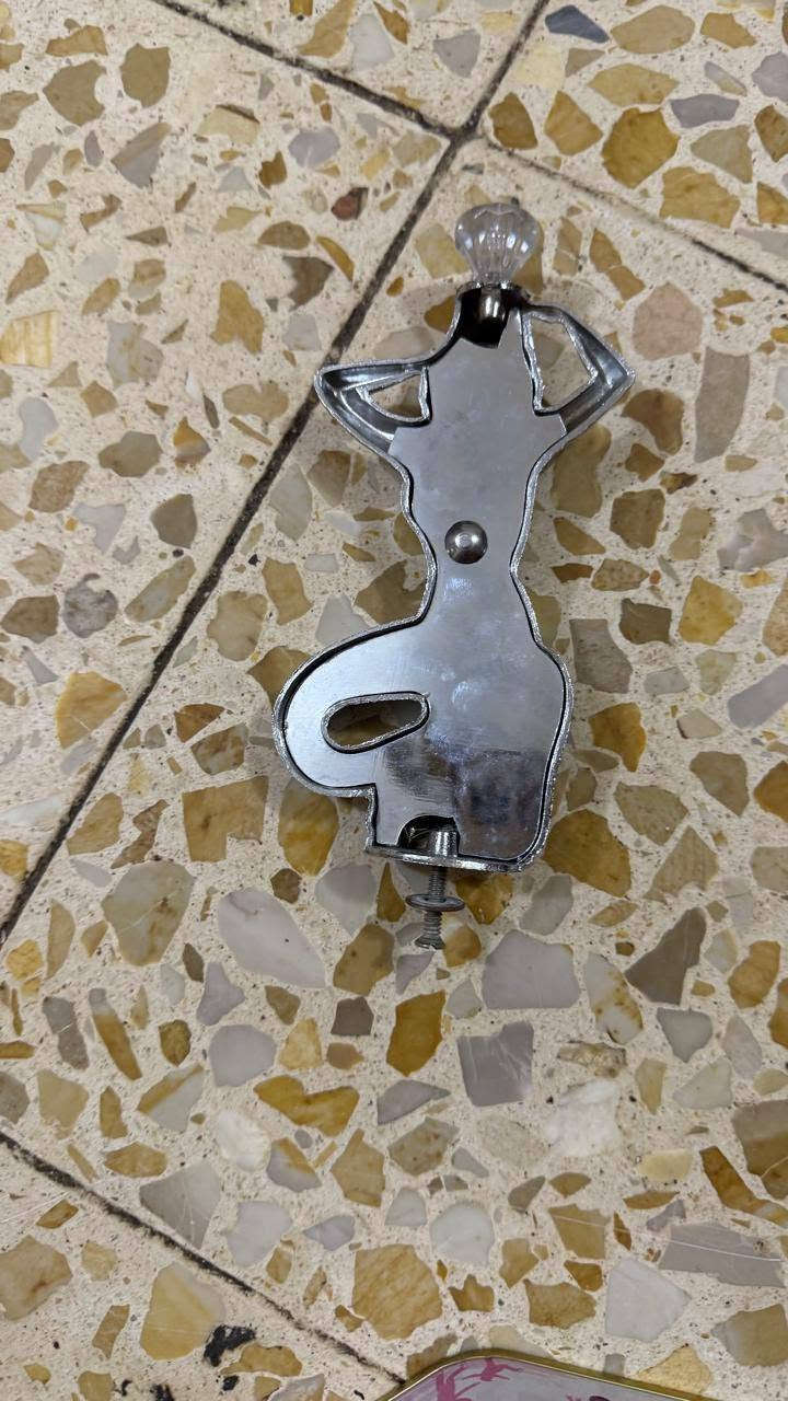 باجات • كلمن • للبيع