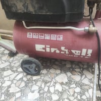 كمبريسر هواء • ٢٤ لتر • ٨ بار
