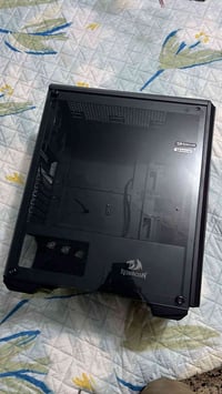 كيس ريدراكون فارغ اربع مراوح ب75 وكارت شاشة GTX1650 بعده بالمذربود مفا...