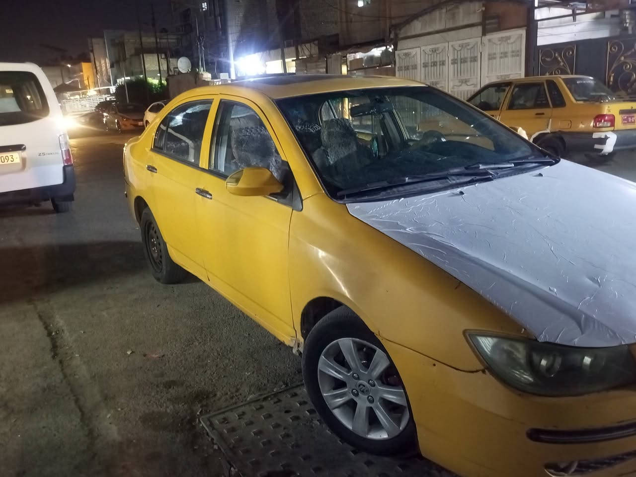 ليفان 620للبيع
مكينه بلادي خير من الله كير كورلا تبريد ثلج صدر امامي خلفي جديد مابيها نقص رقم بغداد هيئه مصفره غرامات عليه تحويل مباشر  مكاني بغداد شعب ***********بس شراي يخابر
