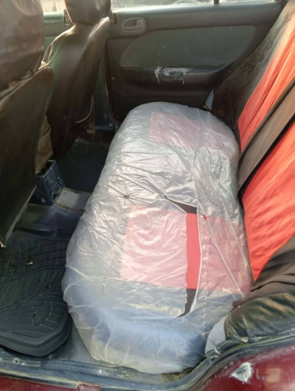 كيه سيفيا
موديل 94
محرك وكير حاويه قبل شهر محرك مفتوح مو مسكر
كير اوتماتيك
كهربائيات كلها شغاله 
جام كهربائي اربعه شغال
صدر امامي خلفي جديد
السياره مصبوغه احزام بدون حادث
تايرات فوك النص عمر
اي خياس مابيها السياره
رقم ديالى انكليزي
دوشمه جديده
سنويه للـ 30
تحويل مباشر 
مكاني ديالى شهربان 
السعر 28 وبيها مجال
الاتصال ع هذا الرقم ***********
بي واتساب.
