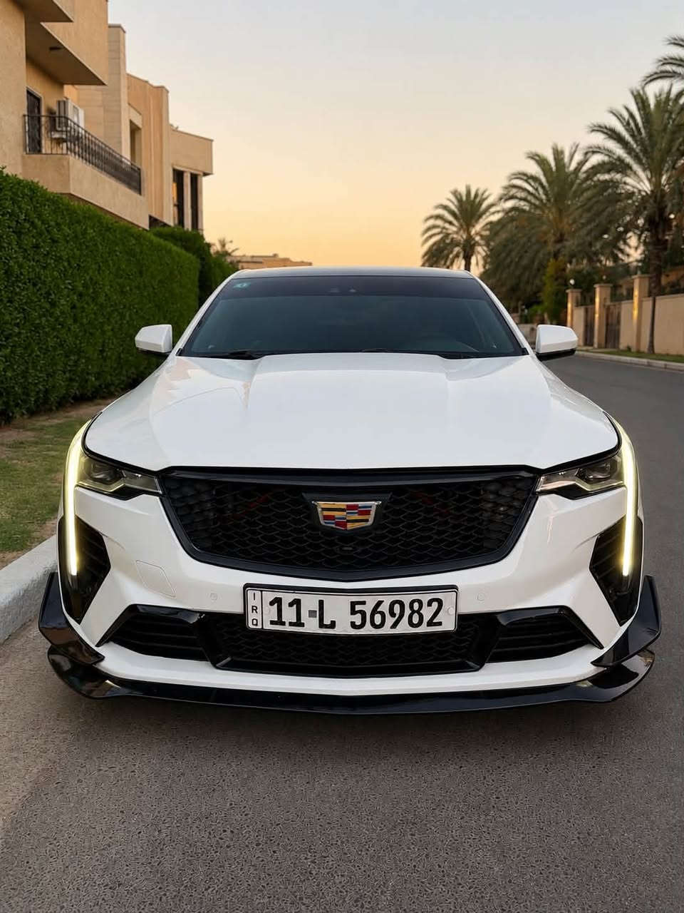 السلام عليكم
كاديلاك لكجري ct4
للبيع او مراوس

فول ١/١
مكينه ٢٠٠٠ تيربو 
برمجه وتزويد من امريكا
اكزوز وهدرز وداون بايب
وبرمجه عقل
السياره صاروخ 
تخم وياله اصليات
تخم تايرات جدد
كت كامل بلاك ونك 
دفيوزر اصلي اسود 
 جنح كاربون فايبر اصلي
اكزوز كاربون اصلي 

الحادث:  الجاملغ+بنيد

والباقي كفاله
ماشيه 35 الف 
جديده جدا

مكاني بغداد حي الجامعه

***********
