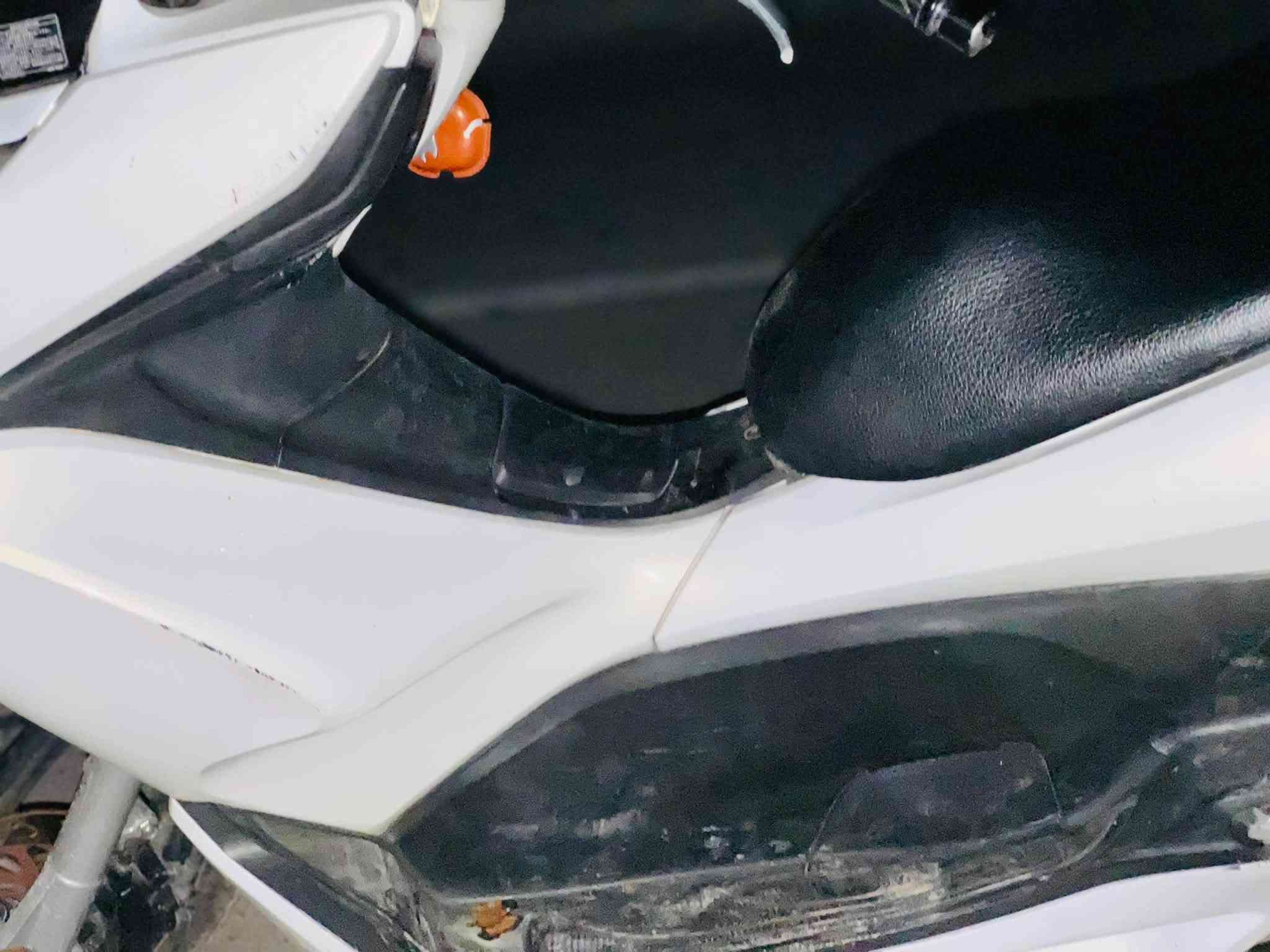 سلام عليكم دراجه لبيع بي سي اكس جيل اول نضيفه فول كامل مواصفات حساسات مكاني كوت 11وبيها مجال  ***********
