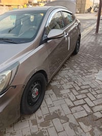 اكسنت خليجي • ٢٠١٤ • ١٦٠٠