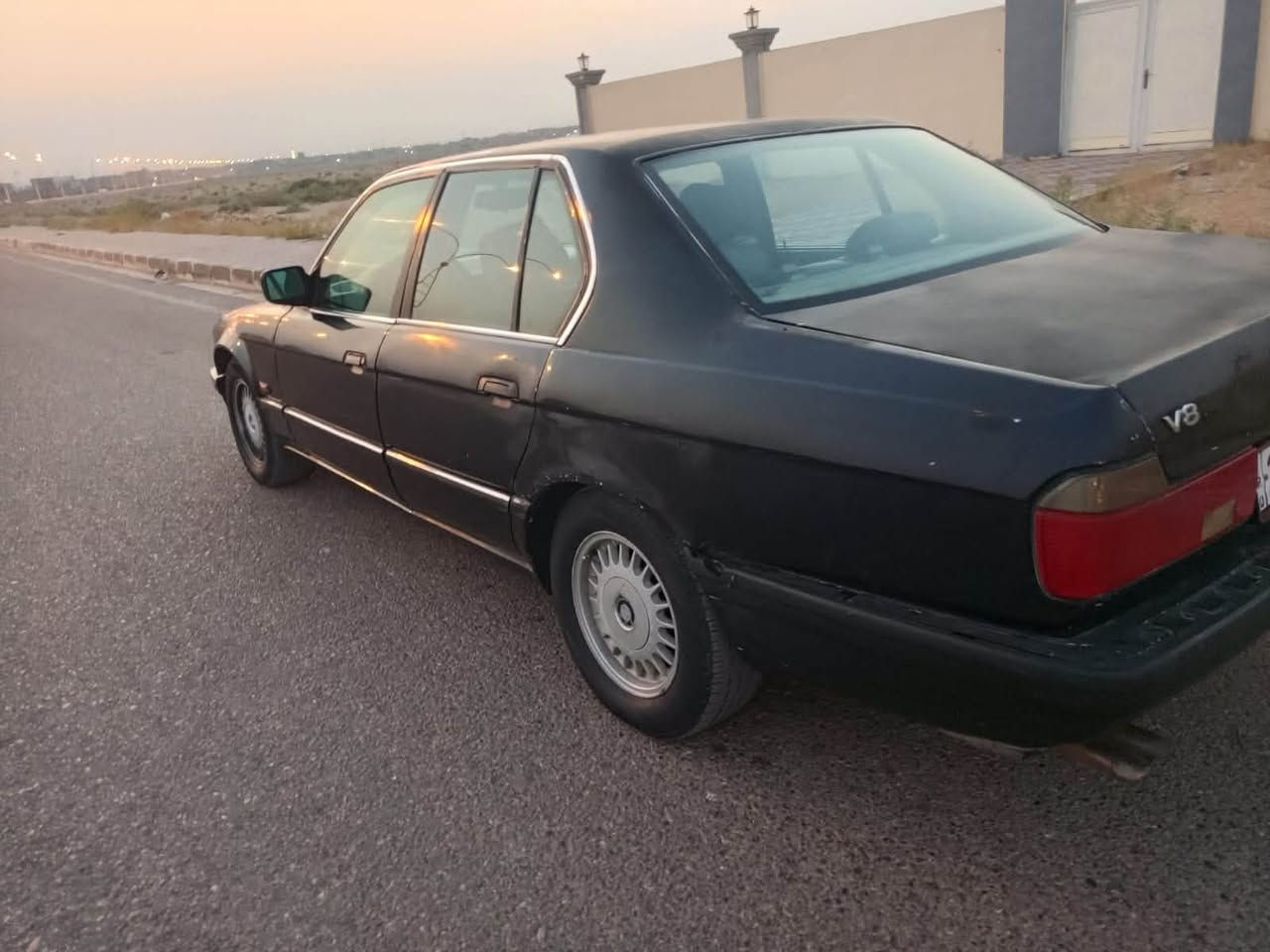 للبيع بيم موديل 93 حجم 730 محرك 8 رقم بغداد دولي تحويل ثاني يوم محرك فول كير نص عمره صدر نص عمره تايرات نص عمرهن كهربايات زينه تبريد شغال بس روله وقايش مكان بزيبز عامريه الفلوجه سعر 35 وبيه مجال قليل 
***********
