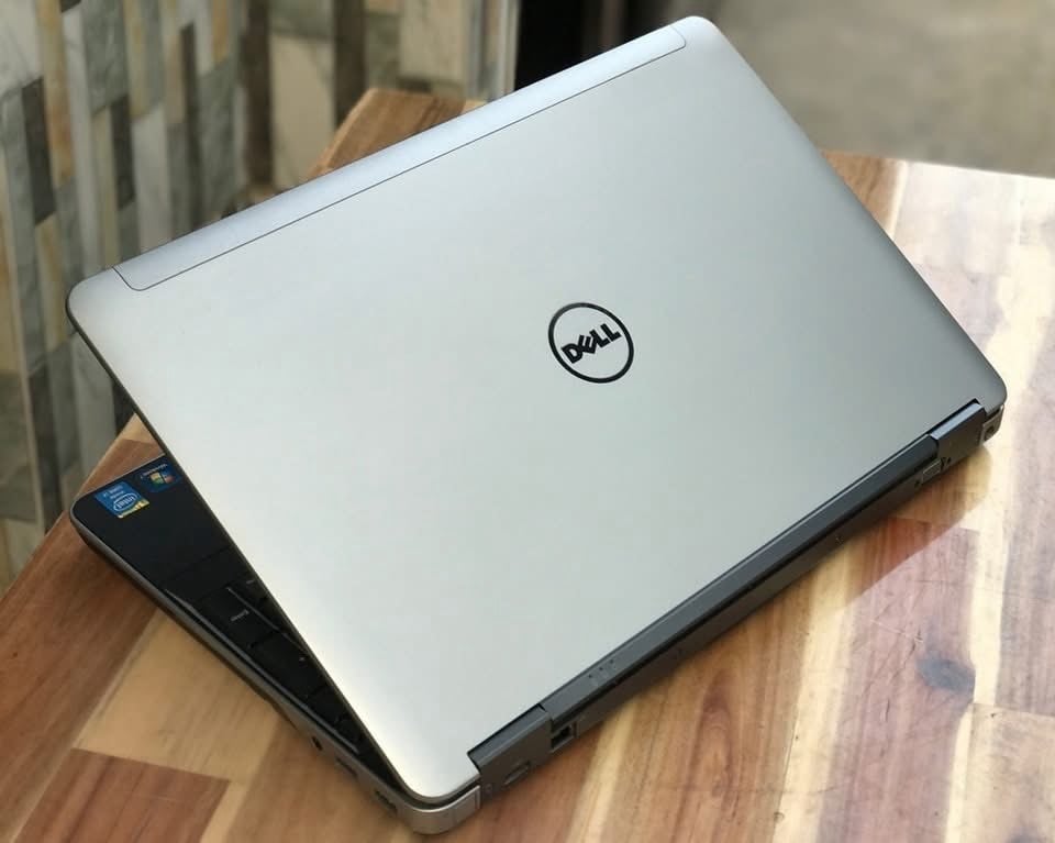 لابتوب ديل لتتوتد | Dell (المواصفات داخل الصورة)