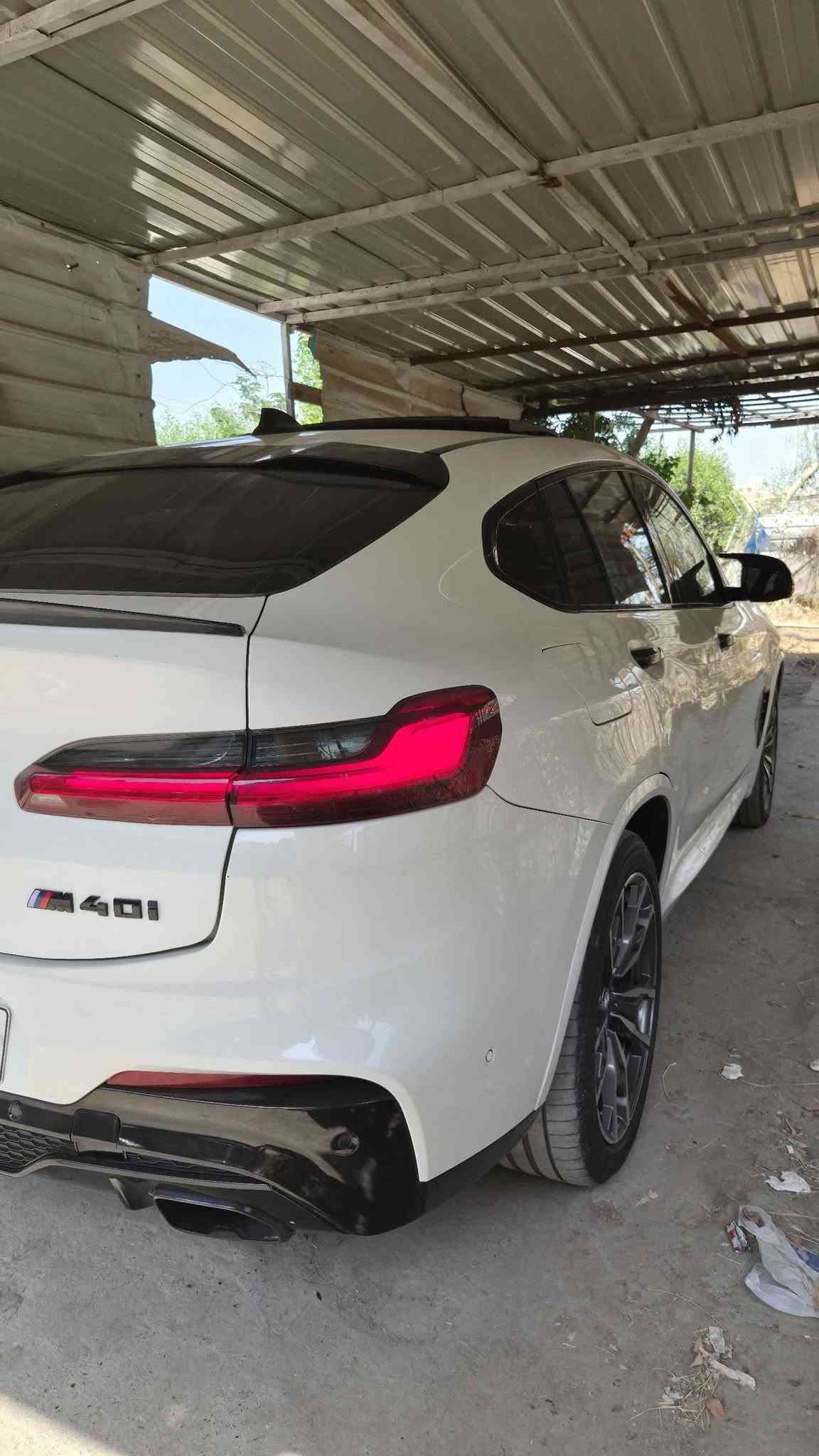 السلام عليكم للبيع او المراوس
BMW X4 M40i - 2021 
مواصفات M-Performance | جداً نظيفة
• كلين تايتل (بدون صبغ، بدون إيرباك، مكفولة من التكحيل).
• المحرك: B58 ستة سلندر 3000 تون بور تيربو
• الممشى: 63,000 ميل فقط.
• المواصفات: داخل أحمر كاربون فايبر كامل، كاميرات 360، داتا شو، نظام صوت Harman Kardon، قيادة شبه ذاتية.
• التحديث: شكل خارجي M كامل (قطع أصلية) + عدادات X4M.
• الصيانة: عليها ادامة بالكامل (دهن، فلاتر، باتري، دسكات) كلشي جديد وأصلي.
✅ السيارة بحالة الوكالة - جاهزة من كلشي

📍 الموقع: بغداد - حي الجهاد.
📑 الأوراق: رقم أربيل (بإسمي) تحويل ثاني يوم.
📞 للتواصل: ***********

