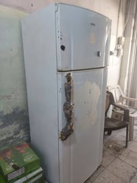ثلاجة كبيرة • طباخ ٥ عيون • جسر البنوك