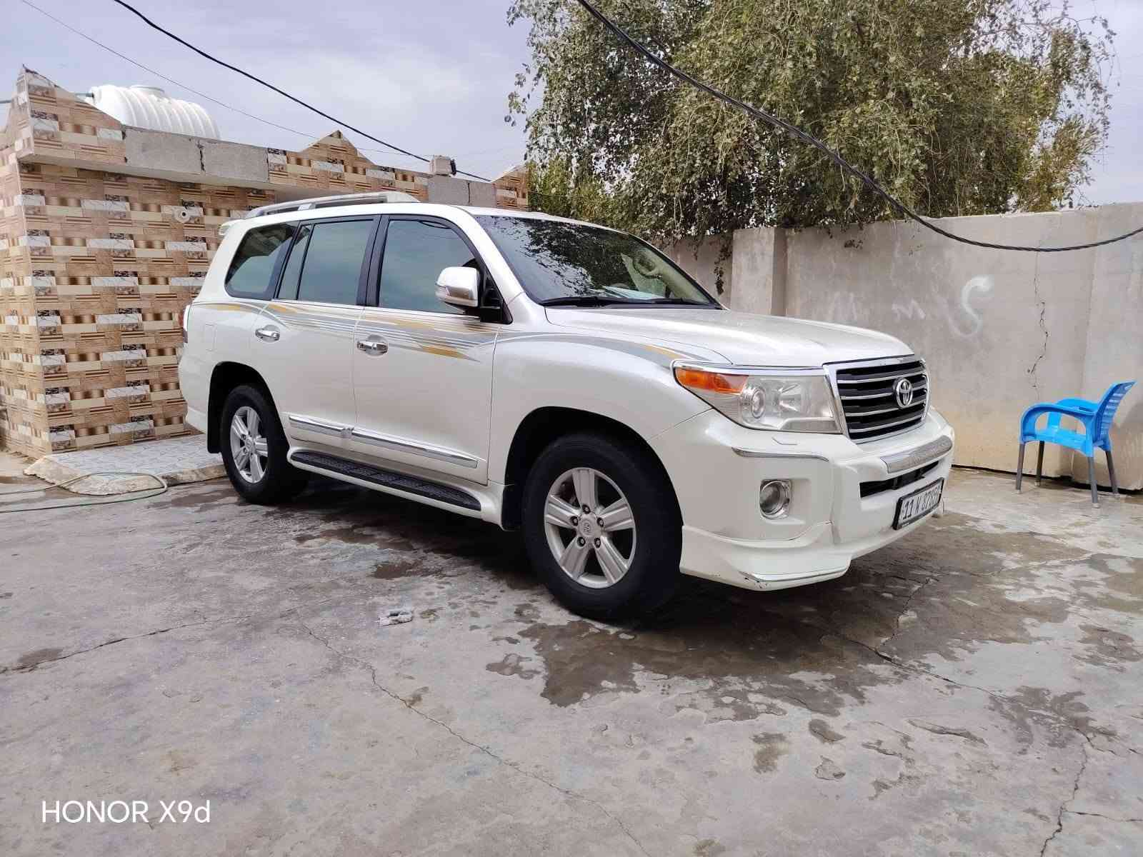 لاندكروز • ٢٠١٤ • رقم بغداد