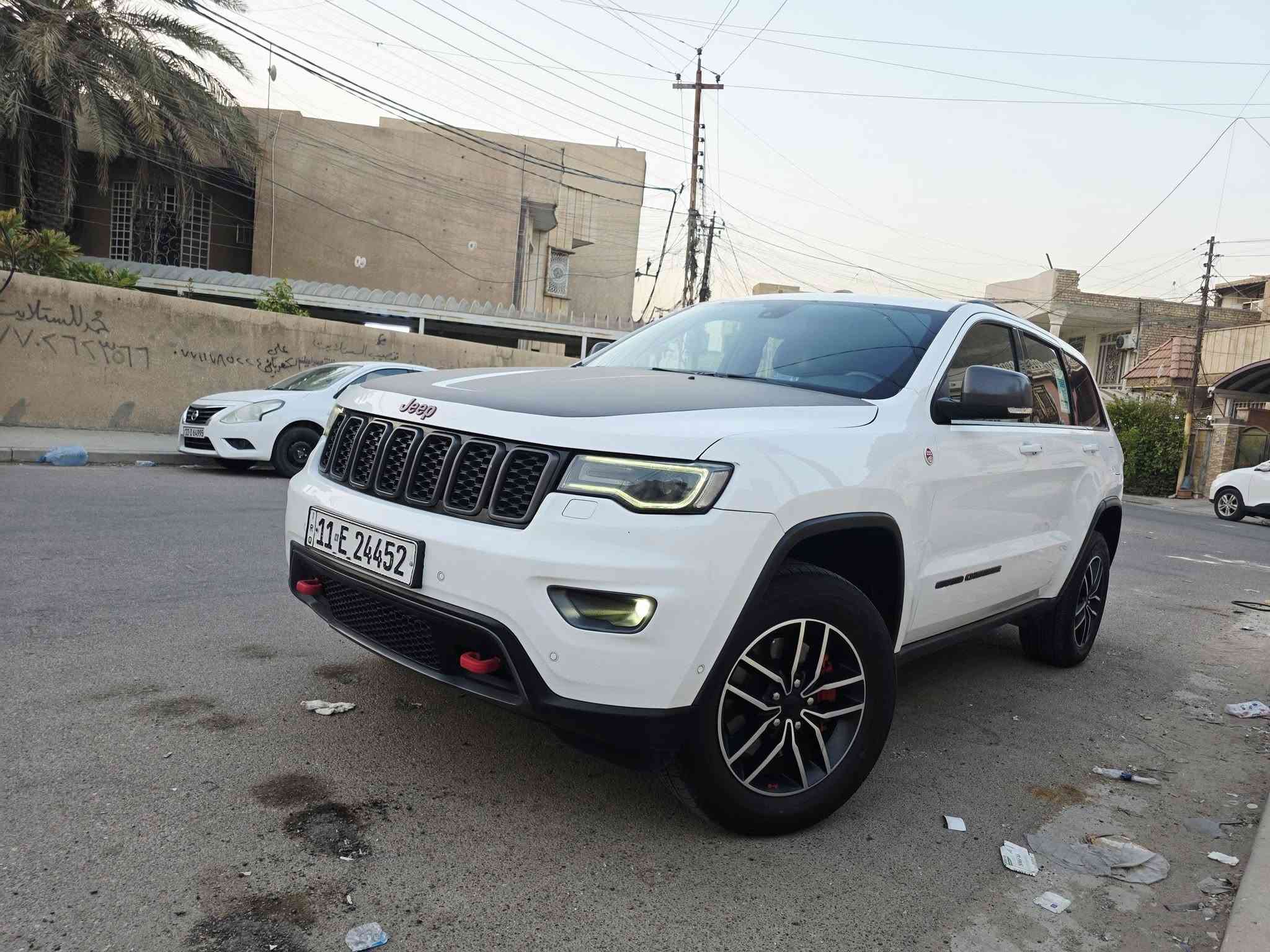 السلام عليكم ♥️
جيب ترايل هوك 2019 مكينة 6 V سلندر📍
خليجي وكاله هارلم 
كفاله من الصبغ والتبديل  
مكينه مفتوحه 
كير كفاله 
المواصفات :-
*جكات 
*بنوراما 
*كشنات فول (تدفئة تبريد كهرباء)
*كشنات خلفية تدفئة
*دفع رباعي 4*4
*صندوق كهرباء
*ليد زينون
*ستيرن كهرباء
*اختام احمر مال تريل هوك موجودة 
*ماوس تحكم 
*شفتات ستيرن 
*مري كهرباء

ترهم مراوس اوباما او جارجر 

مكان الدوره حي الصحه 

رقم بغداد  
السعرر 25،000
***********
