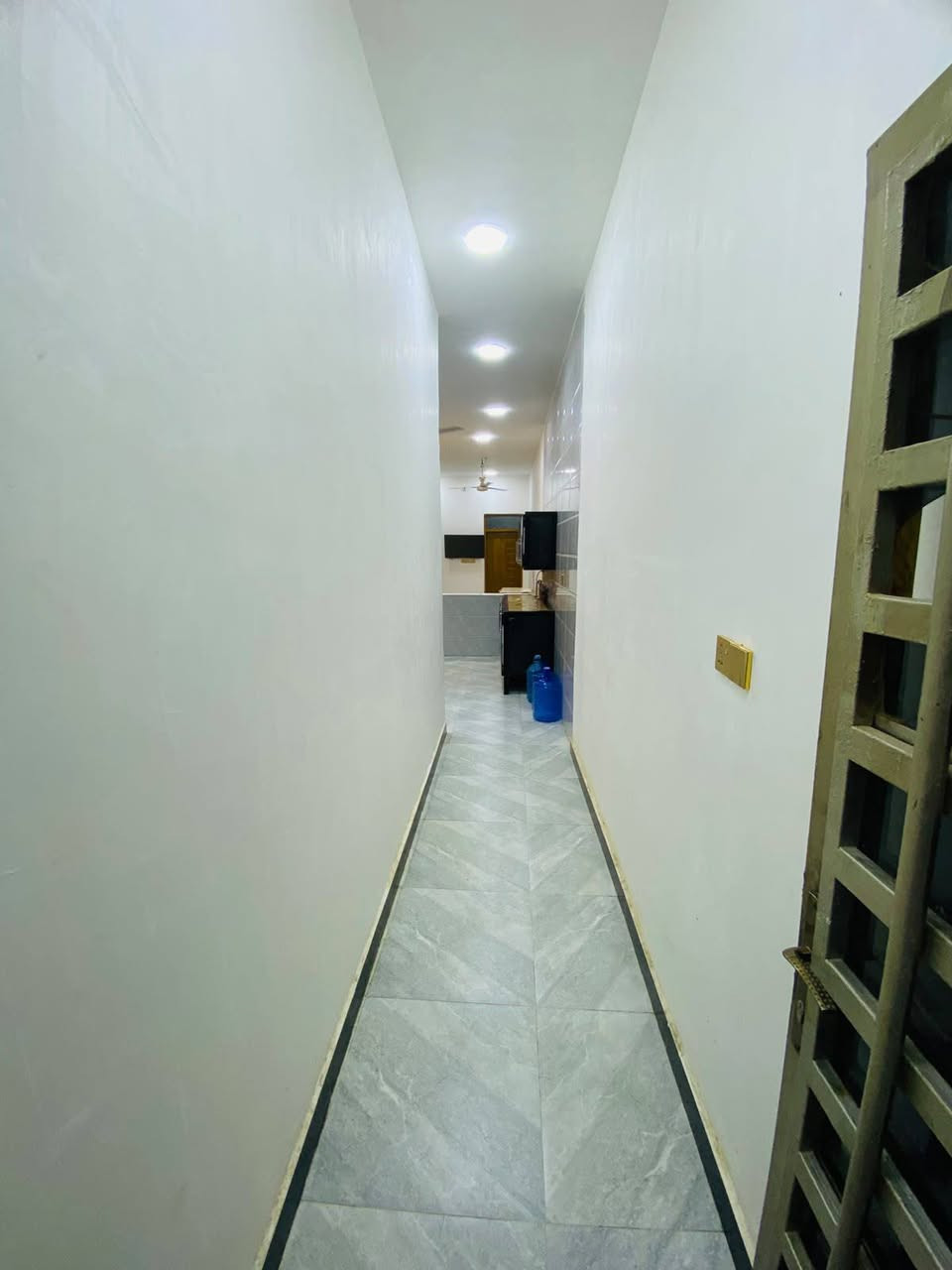 مجمع المصطفى • ١٠٠م • واجهة ٥