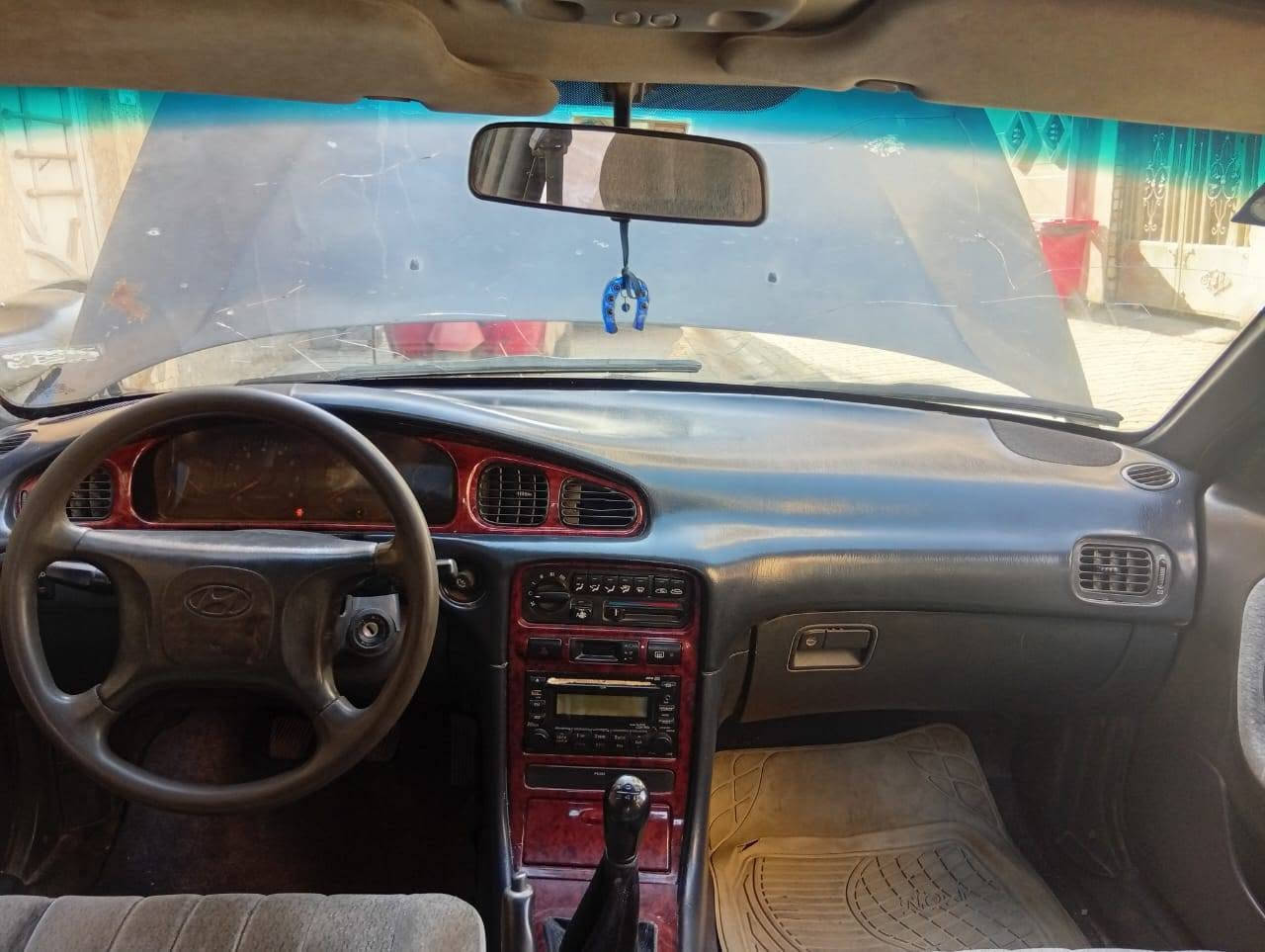 السلام عليكم عندي سوناته تو امراوس ابيجو بارص من موديل 20 و فوك و انطي فرق  مكاني بغداد الحريه الاتصال ***********
