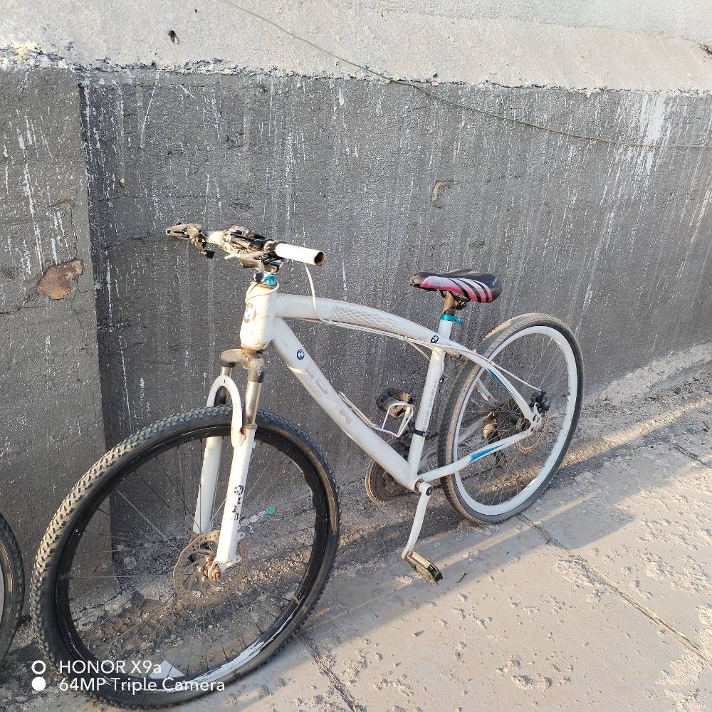 دراجات هوائية • عدد ٢ • بغداد