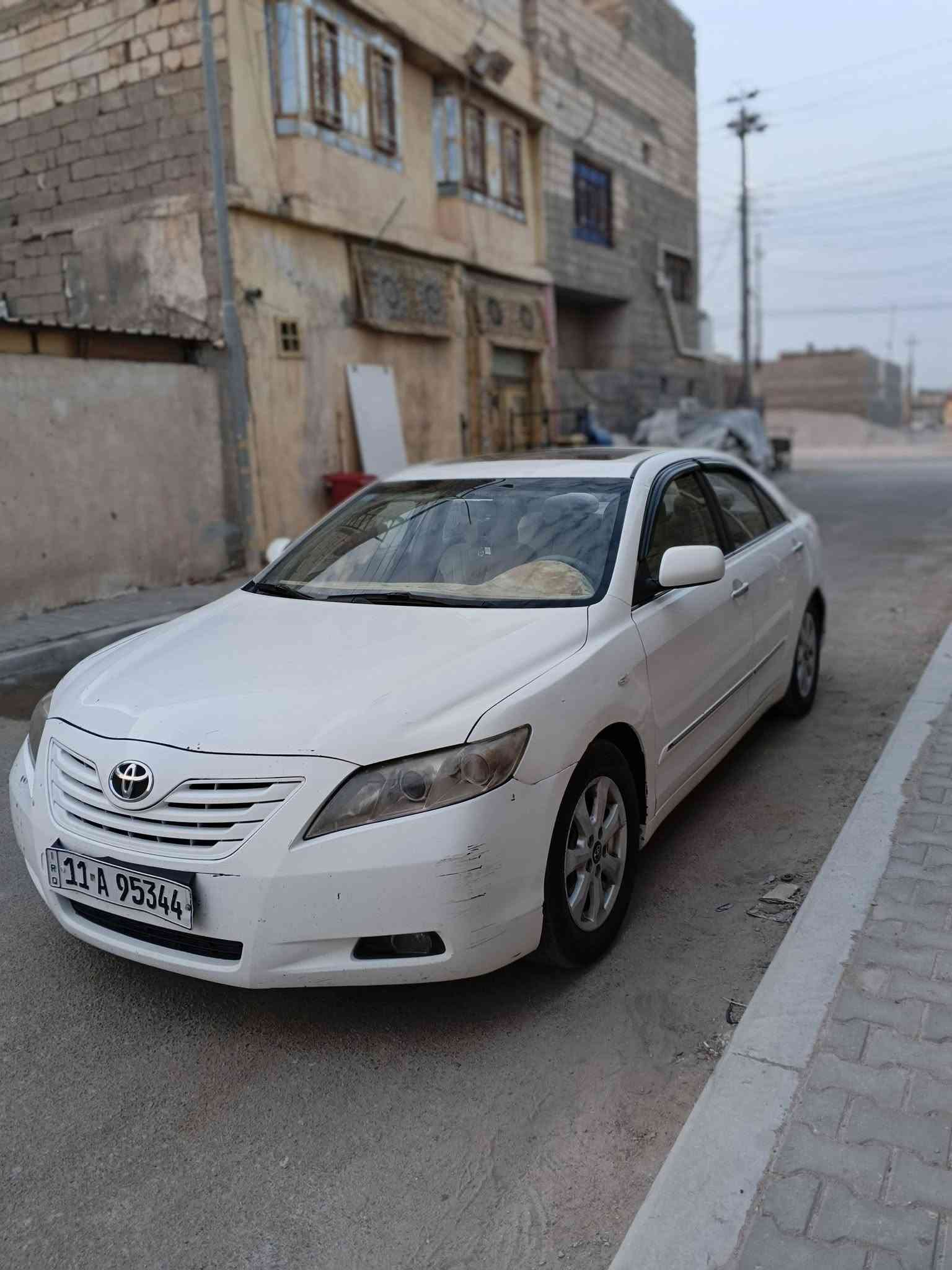 السلام عليكم من رخصت الادمن.  كامري. للبيع  التفاصيل داخل الصوره. السعر 88 وبيهه مجال ***********

نص مكتوب في الصور:
- سلام عليكم. كامري. 2007. خليجي بسمي مواصفات فتحه سقف كشن كهرباء مكينه وكير مكفولات تخم السياره مامكفوله بيه ضربه بلجنطه العنوان بصره ابي الخصيب (***********) السياره حلوه ونظيفه. السعر 88 وبيها مجال