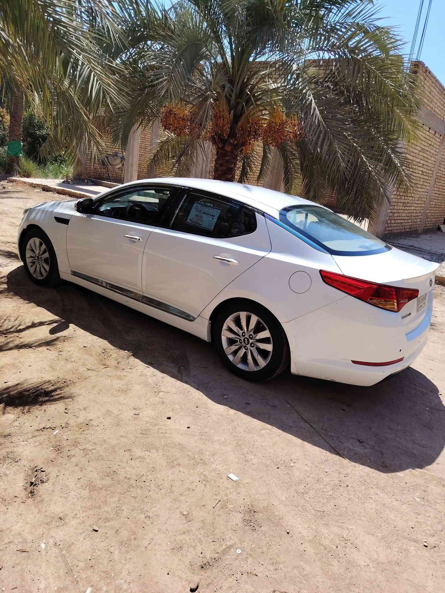 للبيع اوبتيما موديل 11 لون ابيض خليجي مواصفات نص فول محرك 2000 دوش بيهه صبغ جاملغ الخلفي و باب نص و بلجاملغ جهت السايق شبرين صبغ بدون دواخل رقم بغداد بسمنه مكانهه واسط الكوت السعر  112 ورقه  ***********.   ***********
