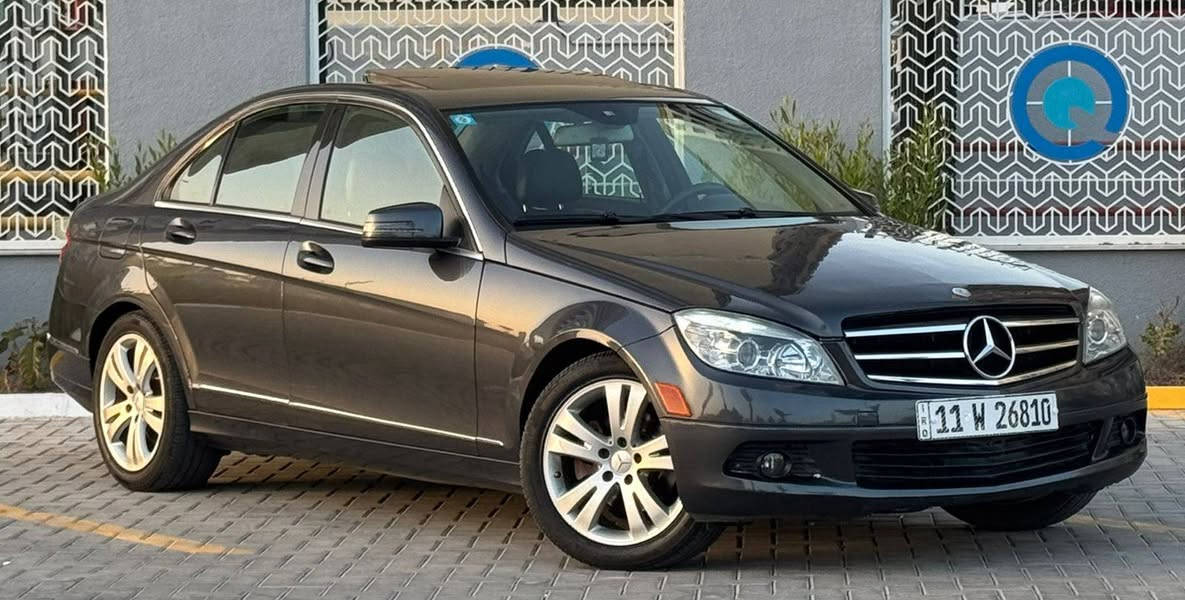 سلام عليكم
للبيع او مراوس برقم شمالي 
مارسدس  C300 
موديل ٢٠١١ محرك ٦ حجم ٣٠٠٠ 
صبغ جاملغ خلفي 
بيبان ٢ كلير 
فتحه سقف كشنات جلد وكهرباء ستيرن كهرباء
 كير محرك شرط  
سنويه جديد 
سعر   ١١٩  
مكانهه بيجي 
***********
