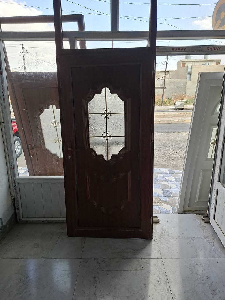 ابواب جديد ومستعمل للبيع  بانسب الاسعار مع التثبيت واصل للبيت *********** واتساب متوفر ع هذه الرقم ايضاً
