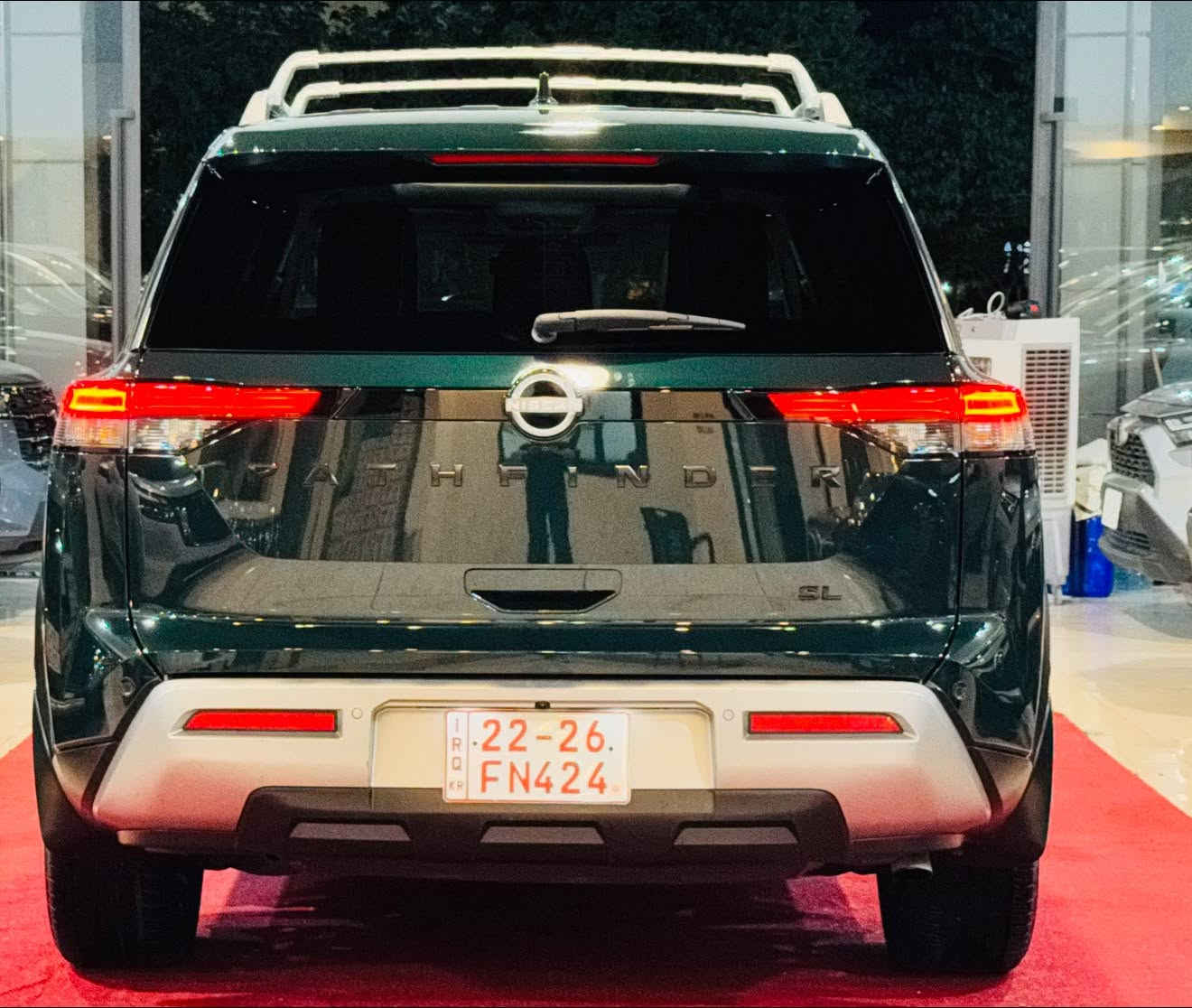 NISSAN PATHFINDER 2024 SL PLUS 

(كاتي)
تترقم شمالي(اربيل،سليمانيه،دهوك)

🚨🚨
السعر علق الرقم (8) 🔰 💵💲تابع الصفحة ✅
اللون: زيتوني مميز 🫒

الموديل :2024

نوع المحرك : 6 سلندر (3.5L) 

عداد المسافه:41 الف مايل 

الضرر: كما موضح بالصورة.  + رقم الشاصي مرفقه في المنشور

المواصفات: 

سقف بانوراما 
ستيرن تدفئه
خمس كاميرات (360)
بصمه تشغيل
بصمة اربع ابواب
تشغيل عن بعد 
كشنات VIP 
كشنات تدفئة 
ستيرن تدفئة 
كشنات كهرباء
رادار امامي
رادارات جانبيه
رادار خلفي
حساس خلفي
شاشه كبيرة
مانع انزلاق
كروز سرعه
هاند بريك بصمه
اوتو هولد
نظام ايكو نورمال سبورت
صندوق كهرباء
7 راكب

العنوان : كركوك حي الخضراء شارع المعارض 

معرض هشام الحمداني لتجارة السيارات 

للأتصال والأستفسار☎️☎️

***********
***********
***********
