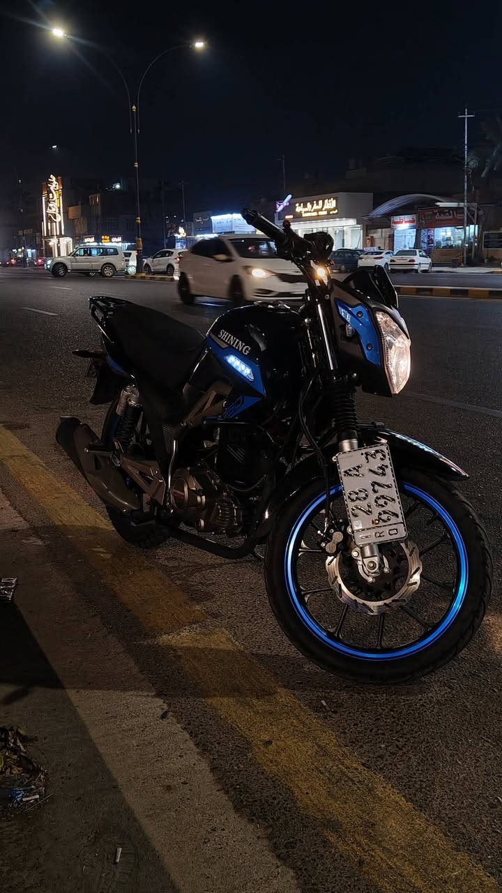 السلام عليكم شاينك بطح مكينه 250CC ماشيه 4.500 رقمها نجف مشروع وطني الدراجه ما ناقصه برغي سرعه 140 حقيقي صالنصه رياضي وبلادي وياها السعر مليونين 450 وبيها مجال رقمي ***********  مكاني نجف شارع المدينه
