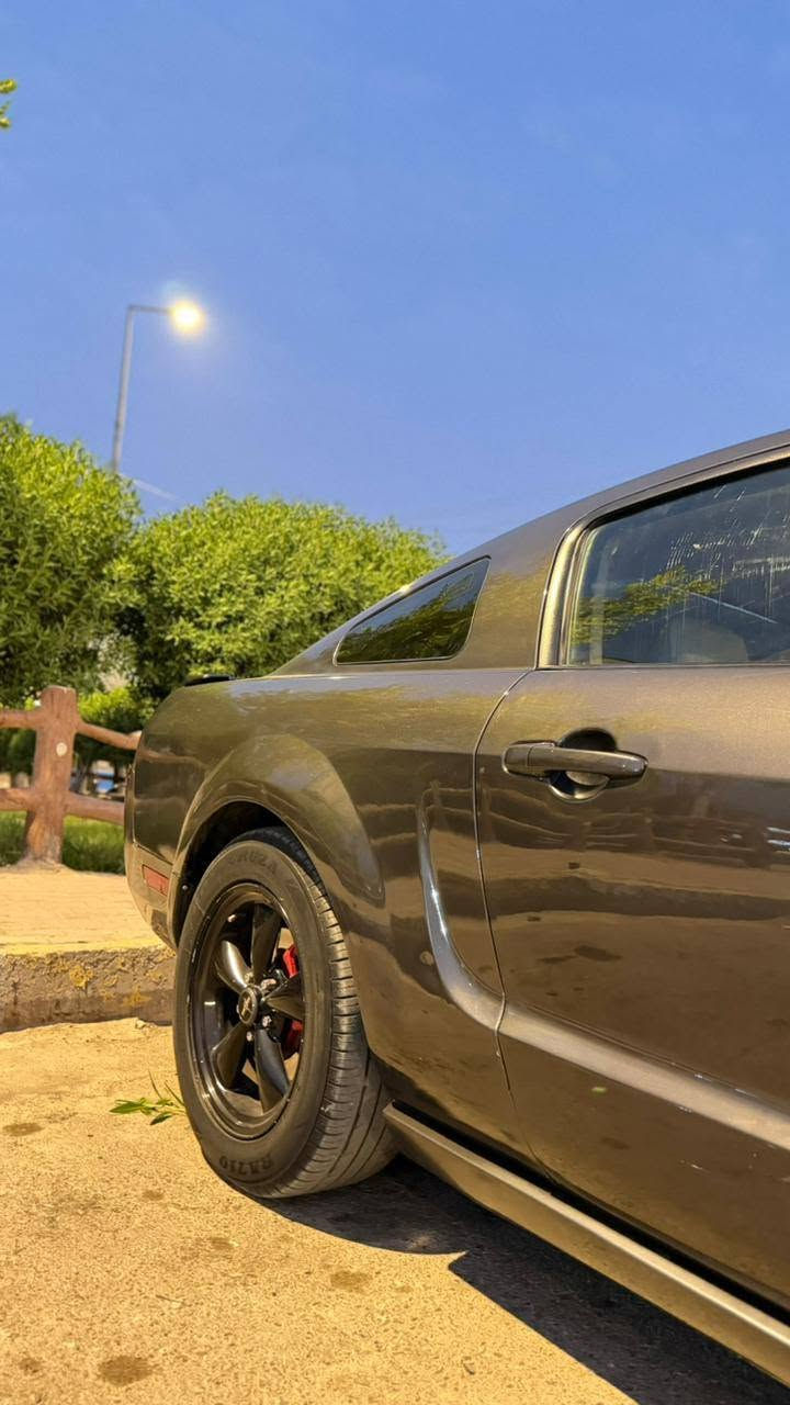 موستنك موديل ٢٠٠٩ السعر 65 وبيه مجال قليل المكان ناصريه قضاء الرفاعي الشراي ينتصل تفاصيل عل خاص رقم التليفون ***********
