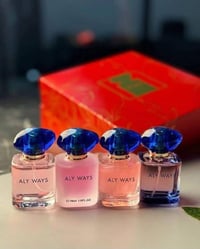 أكيد، هاي كليشة أقوى وأفخم للإعلان:  ✨ عطرك… عنوان حضورك! ✨  🌹 مجموعة ...
