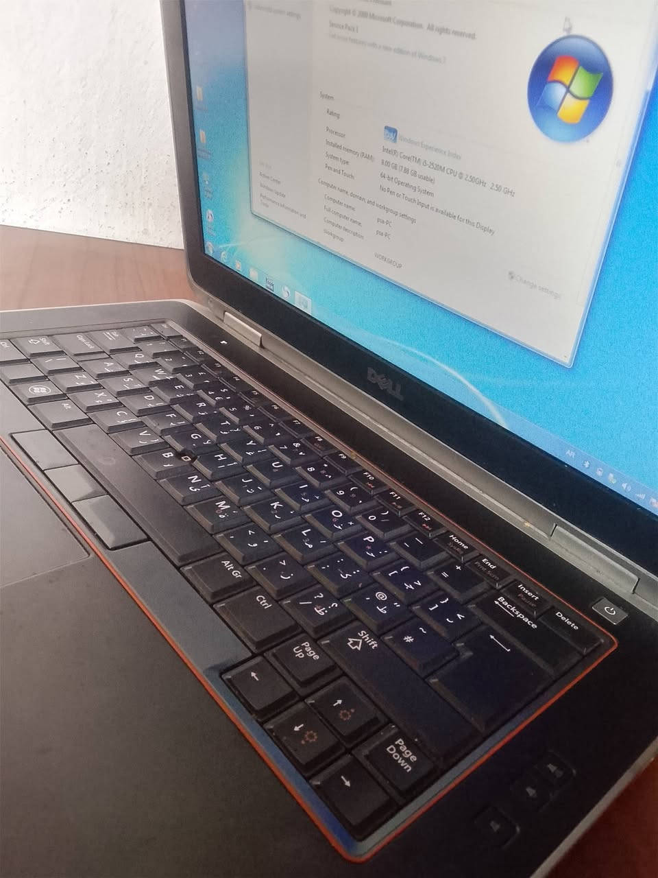 سلام عليكم. لابتوب للبيع  السعر 120  كوراي 5  رام 8 هارد 350. عنوان بغداد بطاريه 3 ساعات

واتساب ***********
