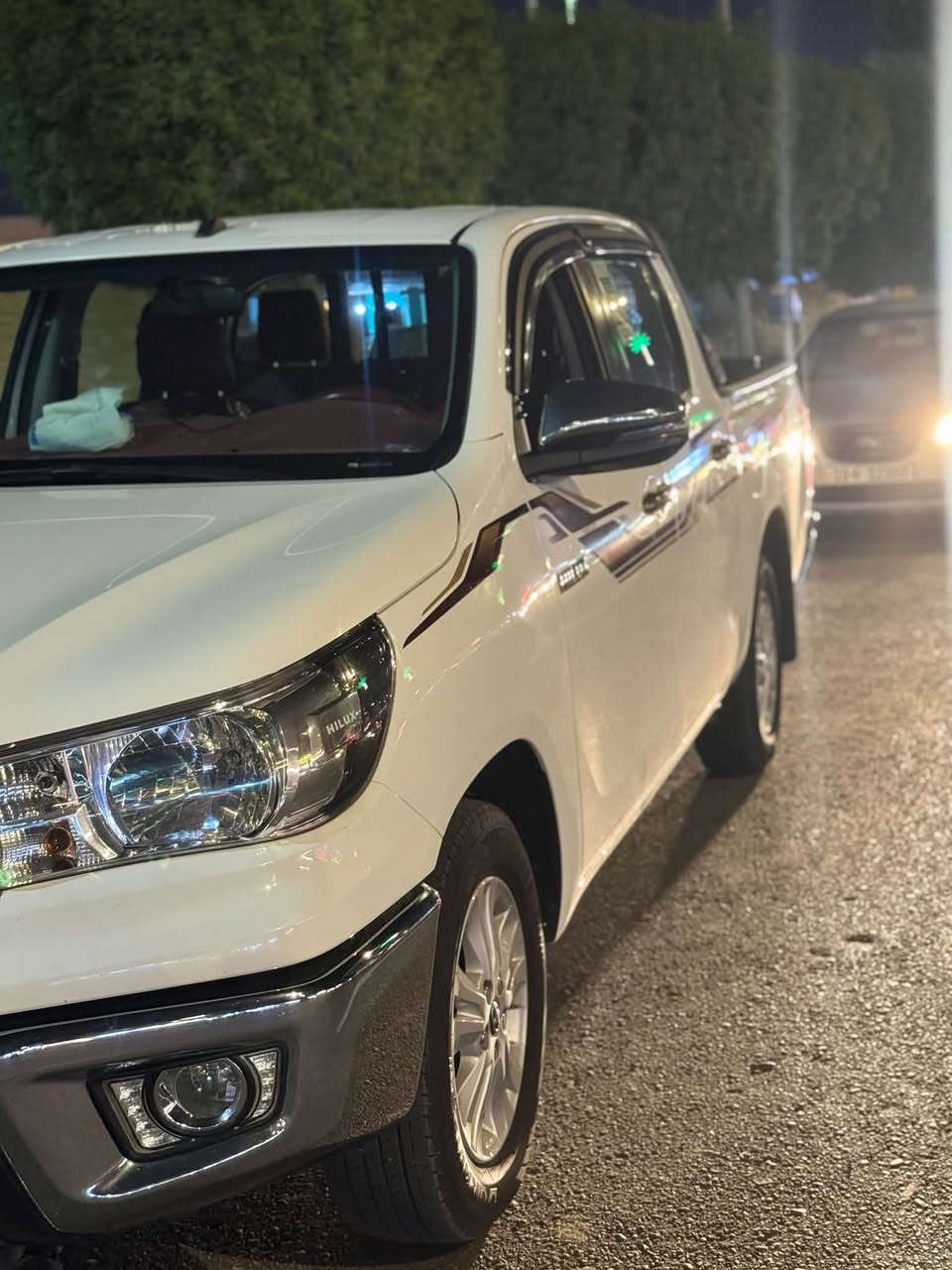 سلام عليكم 
متاح بيكم موديل 2019 كويتي باب اول 
ماشيه ١٢٤km
كفاله عامة عد بارد موضح بلسونار 
رقم بغداد مميز 
بسمي تحويل مباشر 
سبير شركة منازل شرط 
تخم تاير مشدود صار شهر 
كشنات جلد 
لايت زنون 
تغليف ارضيه جلد
تبريد خير من الله 
سياره مال جناي 

السعر 240 وبيها مجال 
مكان السياره كربلاء الحسينية 
الاتصال ***********
كل الهلا بيكم
