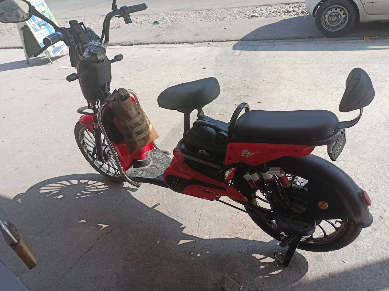 جديد باتريات جدد هم  كامل مكمل موصل ايمن ***********
سعره 225
