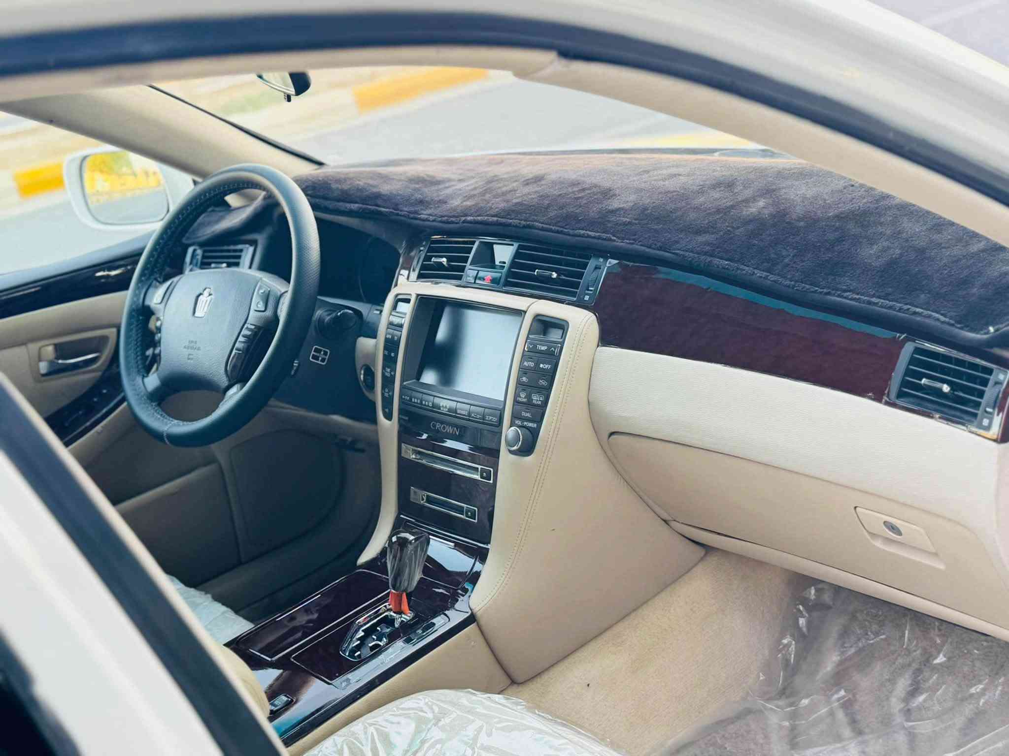 2008رویال موس گەورە بەبجوک یەکەسەر بارکودەکەی وەگرەوە بیکە ناوخوتو کودی هەیە بارکوتەکەی هاتەتو وەسفئ ناوی خوی دیارە نمونە لەجوانی شوین کەلار 2بارجەو بستیکی بویآغە ئەوربایە کەلار کەلار نرخی 72مەجالی برایەنە هەیە هەرزانتر بیکرە سەرمان مە ئیشینە ژم***********
