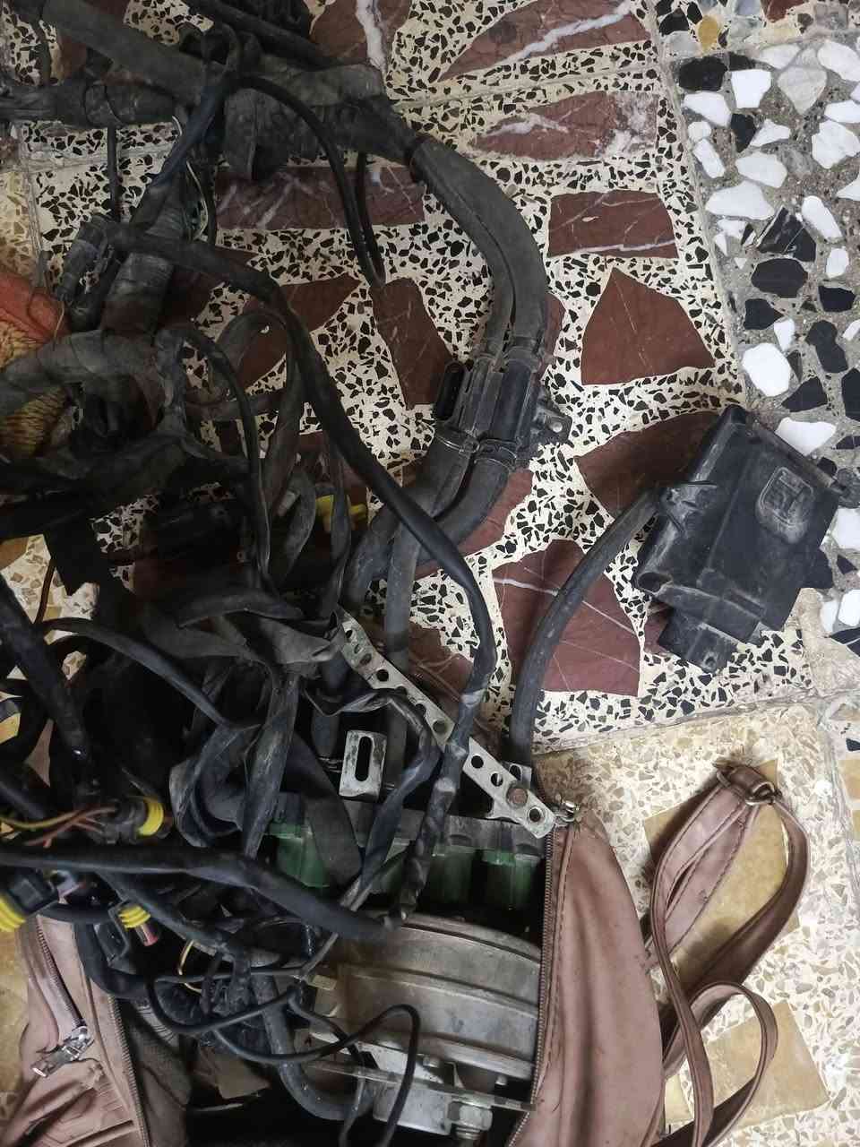 منظومه غاز للبيع مكان بغداد المشتل عارضه ب350/***********
