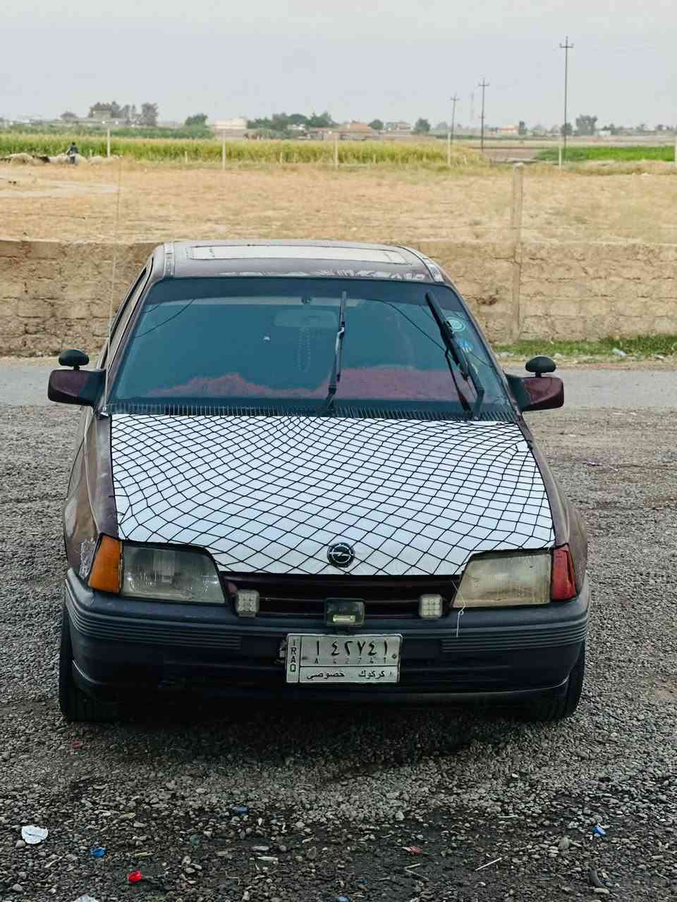 سياره أوبل كاديت موديل 90سياره  كلهه شغاله معايزهه شي محركه  وكير بل صندوك  صدر تواير جدد  جاهزه من كلشي شرط التحويل  
السعر 17وبيهه مجال ***********
