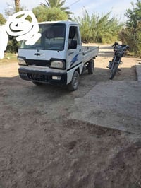 شاحنة