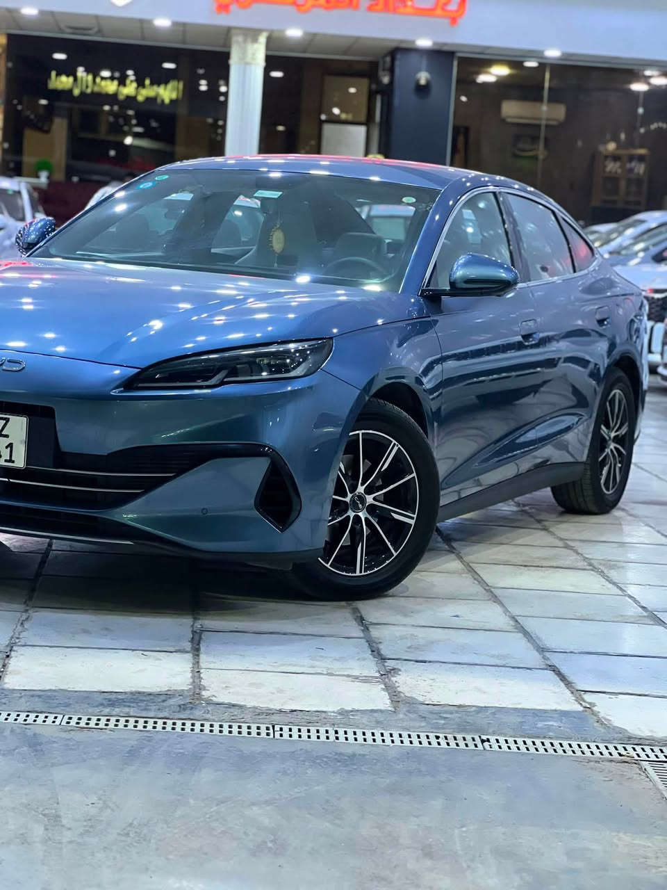 شركة يونس العتابي
***********
⸻

🔥 BYD SEAL 6 موديل 2025 🔥

إذا تبحث عن سيارة تجمع بين الفخامة، الأداء، والتوفير… فهذه فرصتك.

✅ موديل 2025
✅ كشن كهرباء
✅ بطارية 80 كيلو
✅ عداد المشي 18 ألف كم فقط
✅ داخلية بيضاء فاخرة ومميزة
✅ مكفولة من البارد والتبديل
✅ السيارة جديدة جداً

سيارة نظيفة بكل معنى الكلمة، جاهزة للاستلام ولا تحتاج أي مصروف.

لا تضيع الفرصة… السيارات بهذه المواصفات والحالة نادراً ما تتوفر.

📞 للحجز والاستفسار تواصل معنا الآن، واحجز سيارتك قبل نفادها.

معارض البياع الشارع الرئيسي

***********

شركة يونس العتابي للسيارات
الثقة عنواننا والجودة اختيارنا.
