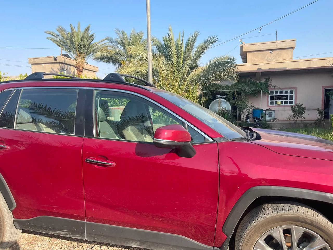 السلام عليكم....
TOYOTA  RAV4 
لمتد اعلى فئه
لون ماروني 
موديل 2024
مواصفات السيارة 
بصمة  تسغيل وأبواب
فتحة سقف 
انارة الداخلية ثلجي 
سماعات JBL
 دبل لدى امام بروجكتر 
رادار أمامي وجانبي وخلفي
مانع تصادم
صندوك كهرباء 
جام أربعة اوتو 
لايت اوتو 
شاشة كبيرة كامرة خلفية دوارة 
شاشة ابل كار بلي 
اشاير مري 
مانع انزلاق 
فور ويل 
٣ وضعيات للقيادة  ماوس 
تحكم استيرن فول
 مثبت سرعة واوامر صوتية ورادار تفاعلي وتحديد مسار شاشة اعطال حساس اطارات 
سيارة نظيفة جدا 
حادث بسيط 
سيارة رقم صلاح الدين حره هزة جديدة 
ورقم الدولي 
ماشية 06الف كم
رقم الشاصي وصور الحادث  مرفق مع الصور
باقي تفاصيل خاص
السعر / 220
للاستفسار 
***********
