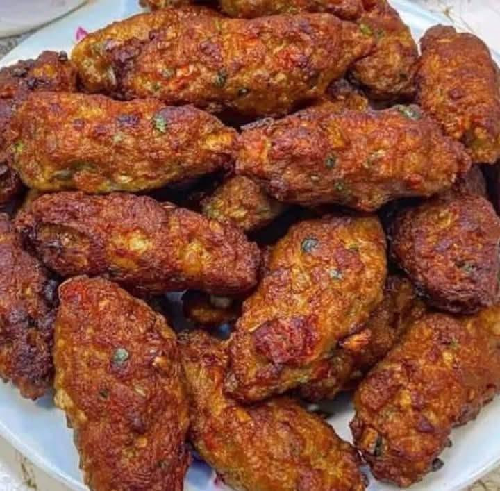 سلام عليكم اجهز جميع انواع اكلات اسعار مناسبه يوجد خدمه توصيل داخل بعقوبة واطرافها حجز على واتساب ***********
