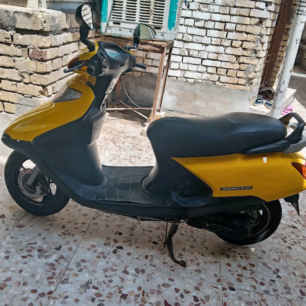 هوندا • سبايسي