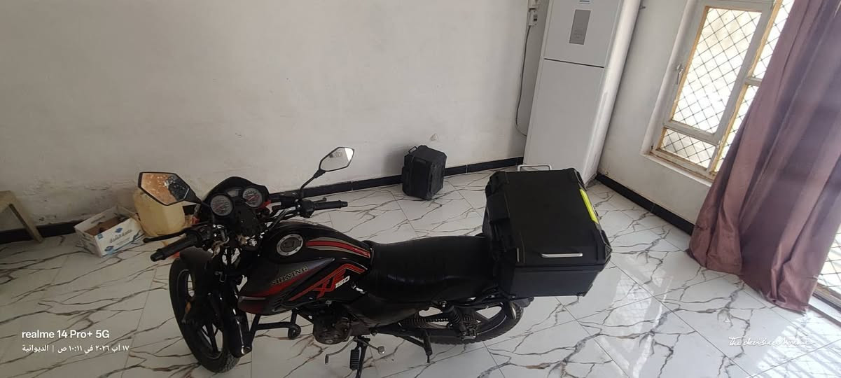 سلام عليكم دراجه شاينك موديل 23 محرك 150cc مرقم رقم قادسيه باأسمي مداور ثاني يوم استخدام شخصي دراجه نضيفه وجاهزه بدون اي نقص وادامه ودهن كله اصلي وكاله وكيلها نوار عنواني الاسكان قرب اسواق تاج الياسمين  مقابيل مؤسسه العين (رقمك *********** السعر 1800
