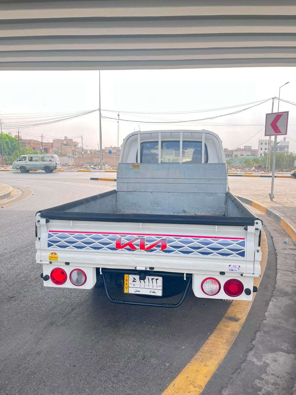سلام عليكم كيه دبل قماره موديل ٢٠١٩
تخم تايرات جدد 
مكينه ٢٧٠٠ 🛻
تبريد ثلج ❄️
دوشمه جديده 
سعر ١٣٧ 💵
رقم بغداد تحويل ثاني يوم 
مكان بغداد بلديات 
***********
