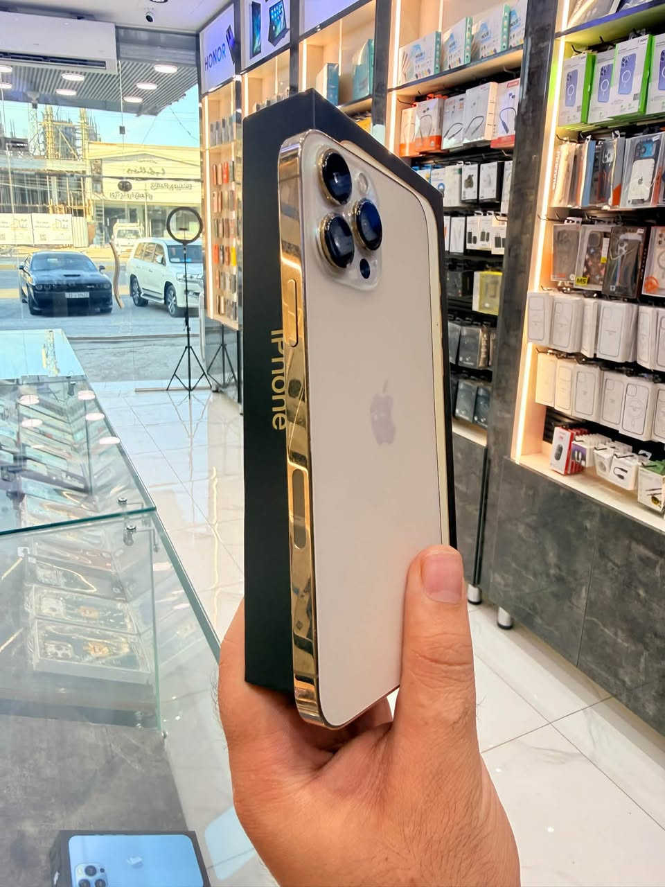 ايفون 13 برو ماكس • ٢٦٥ • بطارية ٩٠٪