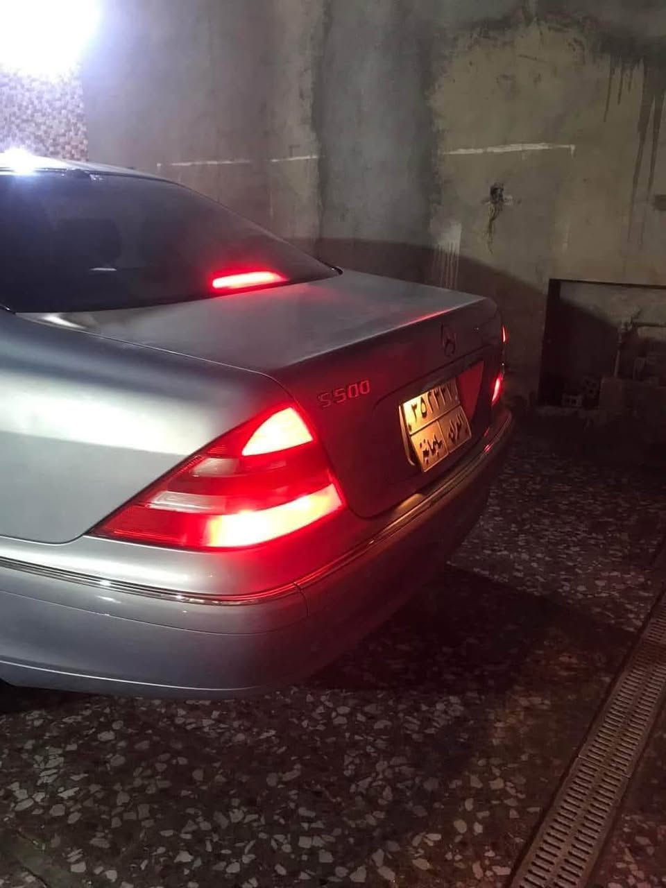 السلام عليكم
Mercedes -Benz
S 500
Model : 2002 
لطفٱ اني ذاكر كل مواصفات مايحتاج من تتصل تكول شنو مواصفات

-------------------------------------
#السعر 124ورقه
‏
#رقم الهاتف ***********
رقم شمالي سليمانيه
#مكان السيارة : بغداد 
-------------------------------------
سلام عليكم 
للبيع  مرسيدس غواصة موديل 2002 اصل حجم500مكفولة من الضربة والحادث 
تفاصيل👇🏻👇🏻
1_ بصمة⁩
2_محركv8 كير مكفولات ⁦⚔️⁩
3_تبريد 3 قطع⁩
4_كروز سرعة🔒 
5_ سلايت ⚔️
6_  شاشة ا🖥
7_ مري قلاب مع البك
9_انارة ترحيب💡 ⁩
10_شاشة اعطال💬
11_داخل جديد كهرباء ⁦⚔️⁩
13_ مري شفط
14_ ايرباكات سليمة 
15_ويل 16 بلادي  ⚔️⁩
16_سستم صوت BOSS 
17_صدر امامي خلفي جديد ⁦🛠️⁩
18_حساس مطر💦
20_لايت زينون بلاد
21_ وضعيات قيادة سبورت وعادي واوتو🔥
24 تجاوي خلفية كهرباء قلابة 
25 بردة كهرباء
26 سلايد رؤف
27 جام ازرق عازل للحرارة
30 أربع جوبلسات تصعد وتنزل حسب رغبة الشخص

33 كشنات هيترات مع كهرباء
34 كشنات خزن ميموري 3 وضعيات
37 تحكم استيرن جهتين
38 استيرن كهرباء 

للاستفسار ***********
غير متواجد على النت 
السيارة بدون اي نقص واحلى من الصور تحياتي❤️
السيارة جاهزة من كل النواحي 
 
-------------------------------------
