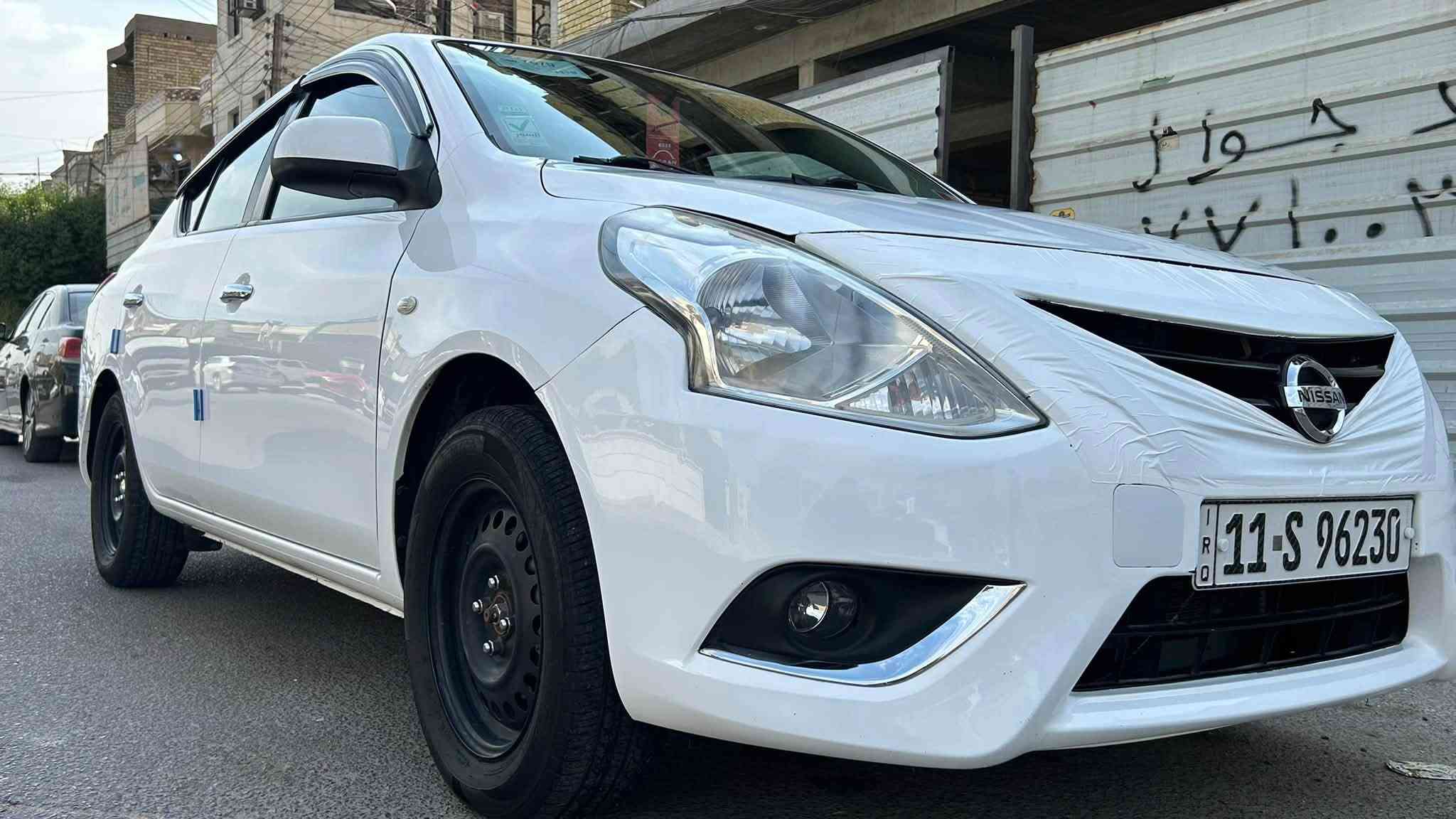 السلام عليكم
نيسان سني هندي موديل 2021 خليجي بليتة زركة

🔸مكفولة من الضربه والصبغ والتبديل

 ✅المكينة الكير  التبريد الصدر كله مكفول

 السنويه والهزة كله جديد وبأسمي

السياره حلوه ونظيفة وكاملة من كلشي وبالعافيه عالياخذها

 السعر 108 وبيها مجال

مامتواجد عالفيس شراي خابرني تعال وبيك خير وتدلل

📍 مكاني بغداد/حي الجهاد
***********
