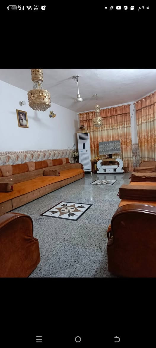 السلام عليكم بيت للايجار مهندسين ٣قرب مدرسة عمر عبد العزيز متوسط وبتدائيه للبنات للستفسار *********** و***********
