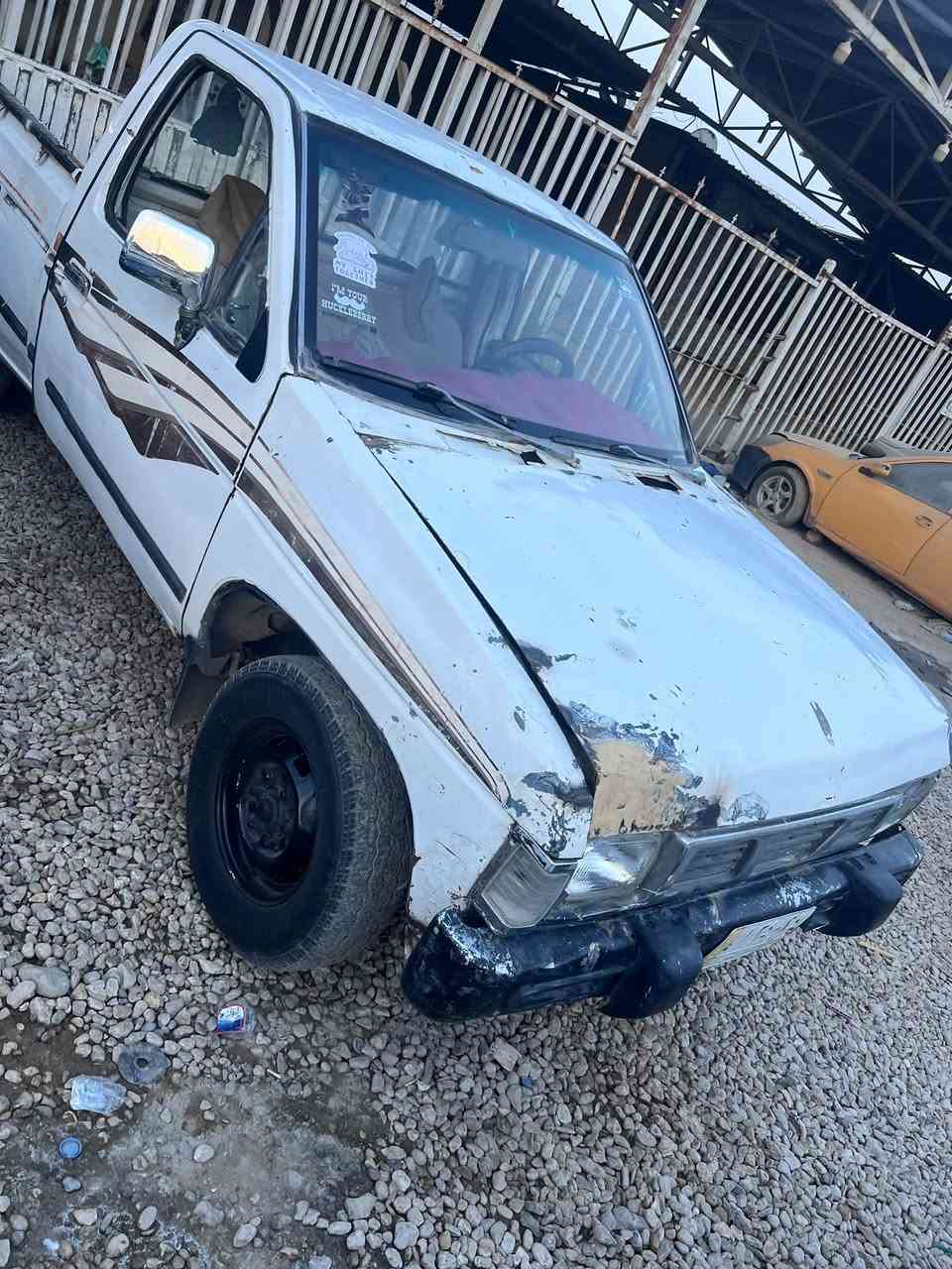 نيسان بيكب • ١٩٩٣ • اوتوماتيك