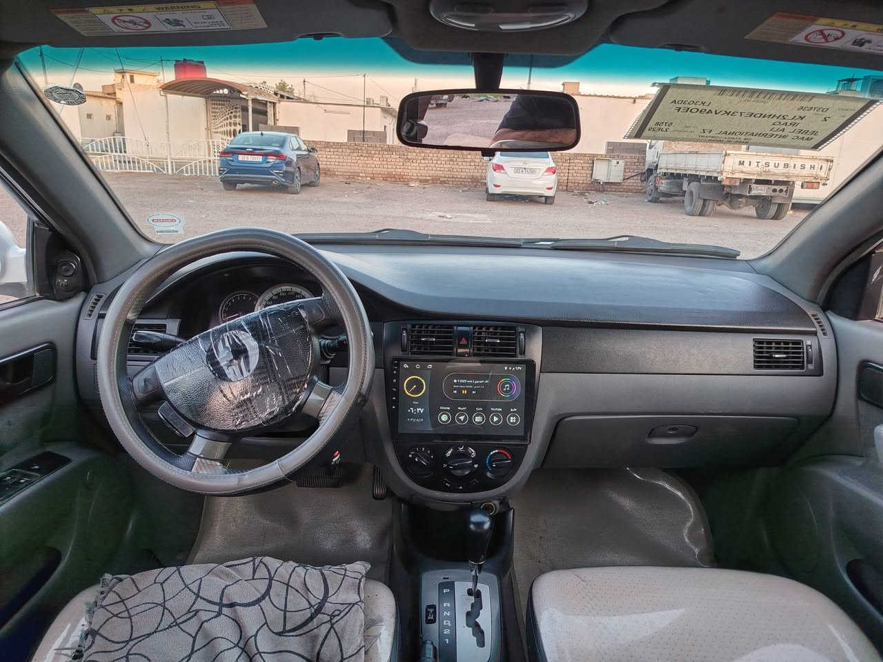 ١ خليجي سليمانية
٦٠ ورقة ثلاث قطع صبغ بنيد وقبق صندوق أثر جراد وجاملغ خلفي أثر حادث مكاني وراعيه بغداد ***********
