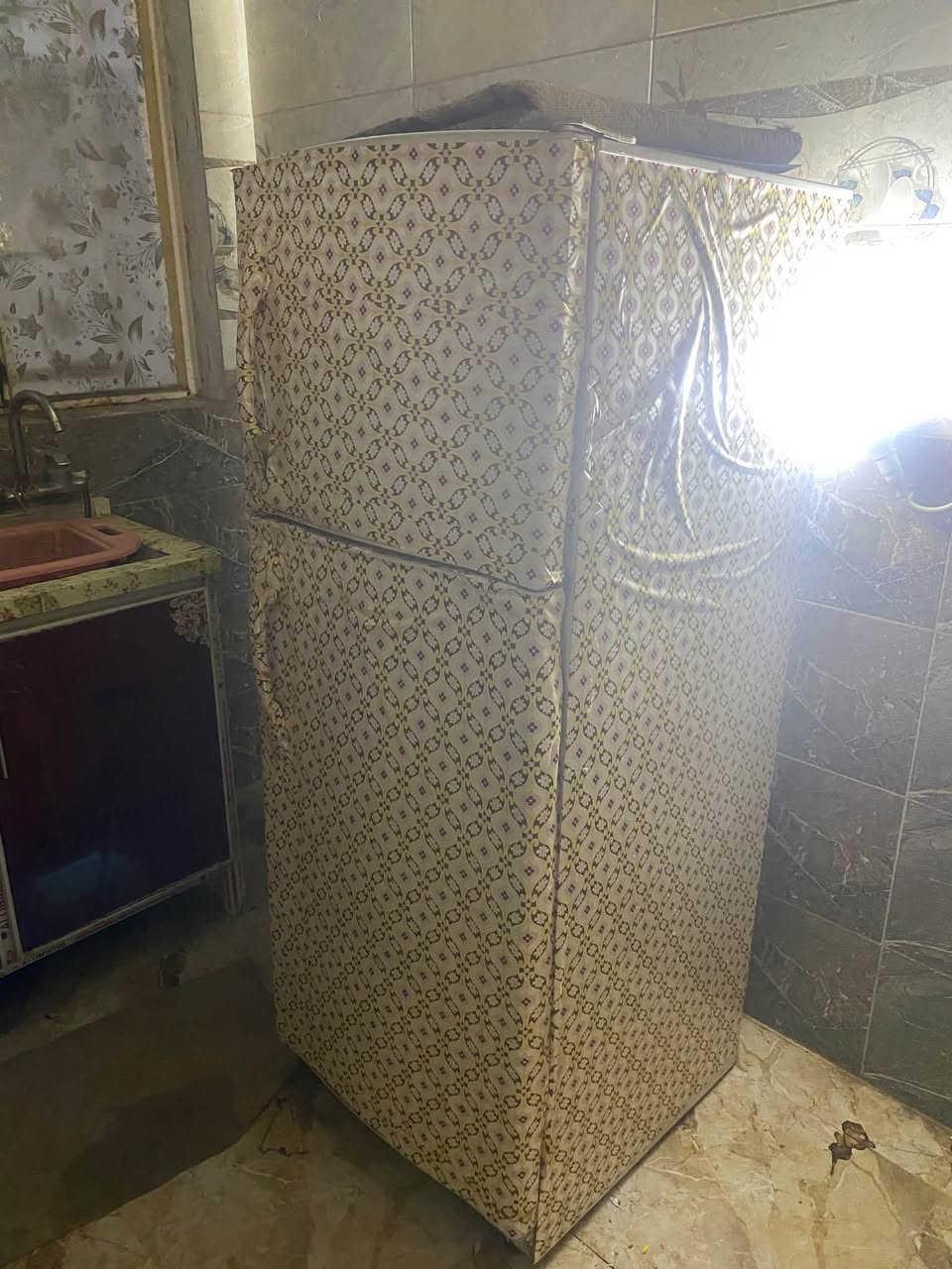 ثلاجه • بدها غاز