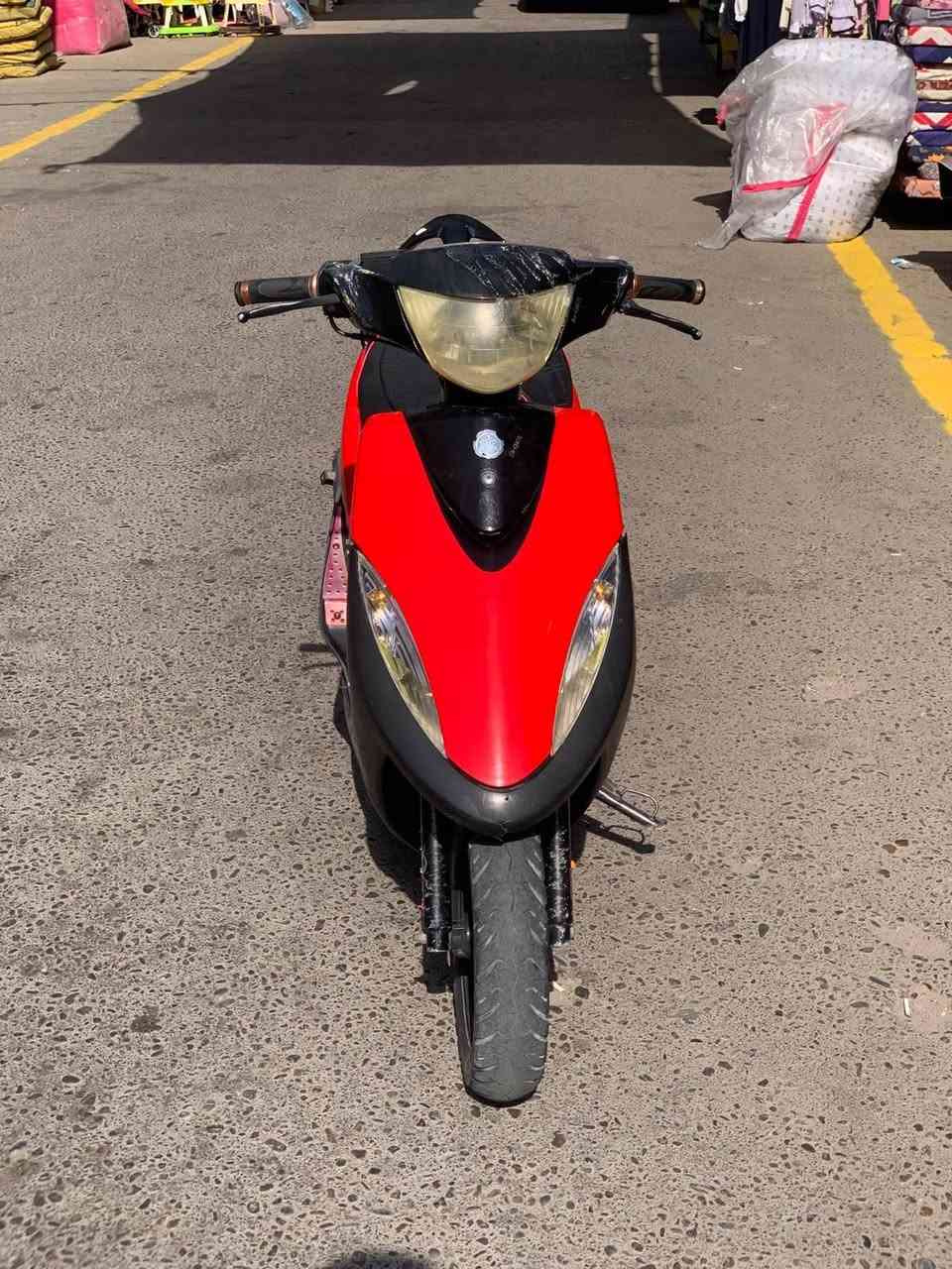 سلام عليكم دراجه ماكس عدله
الدراجه خير من الله سلف اشاير كلوب امامي برييك امامي خلفي الدىاجه بلادي شلعه ومعدل صلنصه FM
الموقع جسر ديالى سوق الرياض رقم ***********
