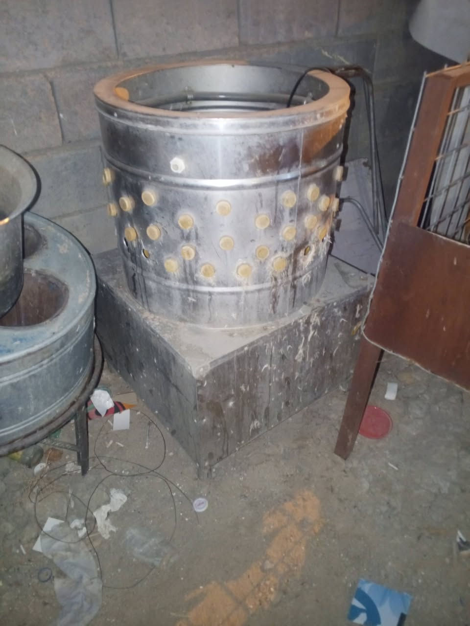 سلام عليكم غراض للبيع كله شغالات 300 بس مكاني ناصريه سكان رقمي ***********
