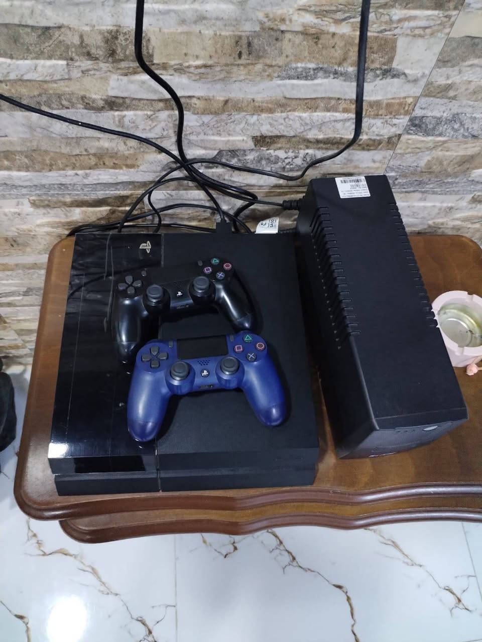 بلي فور جهاز نضيف جداً جداً استعمال قليل برغي مامفتوح بي لاصوت بانكه ولاشي هكر داخلي بدون افلاش الذاكره 512 بي العاب حديث كافة الملحقات بي بدون اليوبي اس مع يده أصلي 
السعر 225
عنوان موصل حي الزهراء فرع الدرايج 
***********
***********
